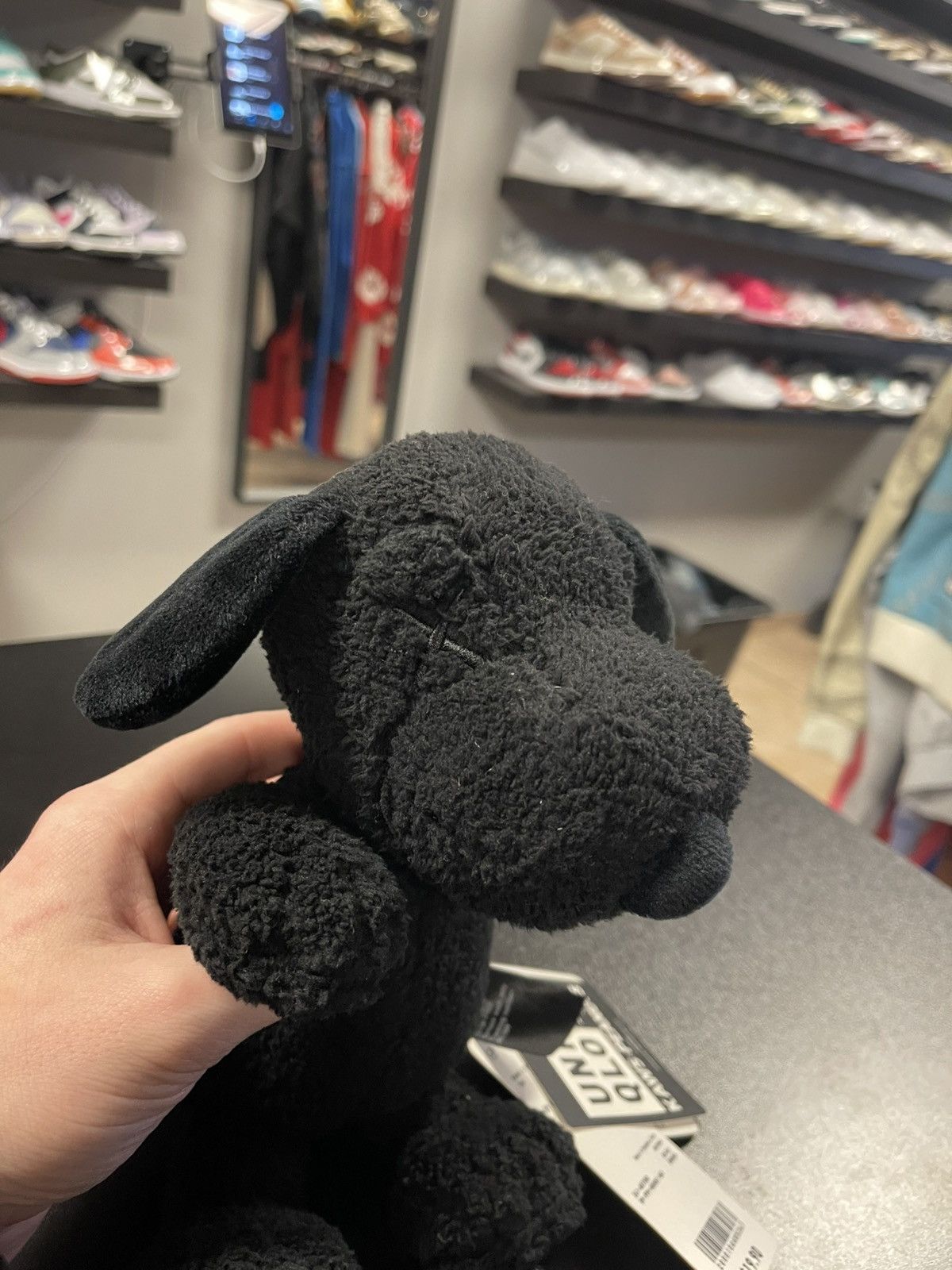 KAWS x Uniqlo x Peanuts Snoopy Plush (Small) Black