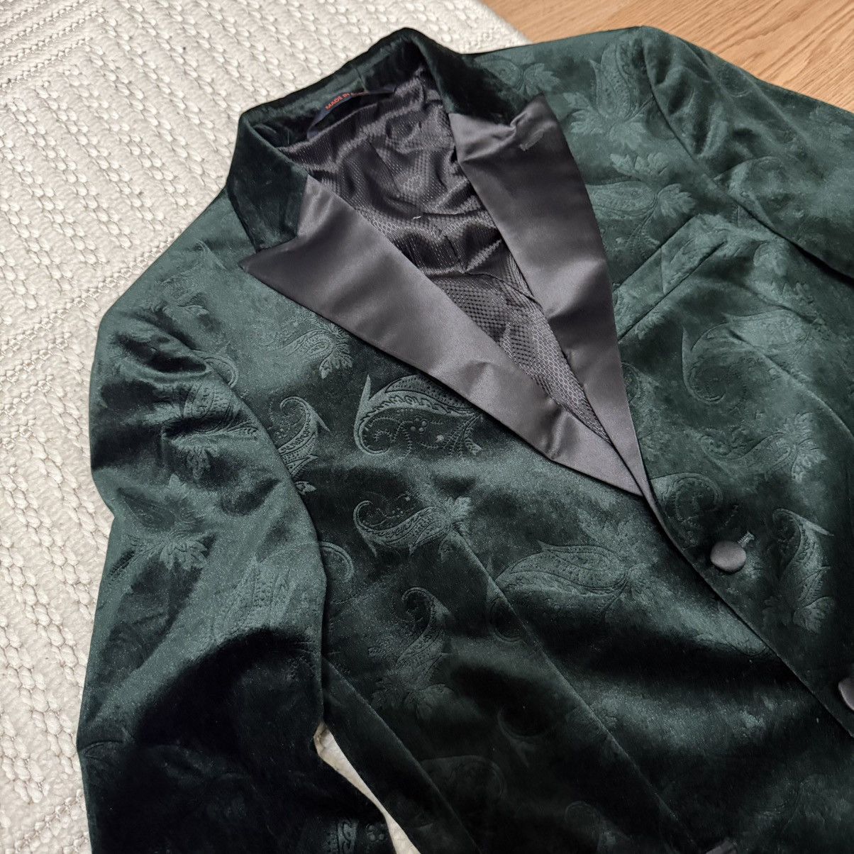 Egara Egara blazer40S Greenvelvet Slim Fit Embossed PaisleyJacket Size 40S - 2 Thumbnail