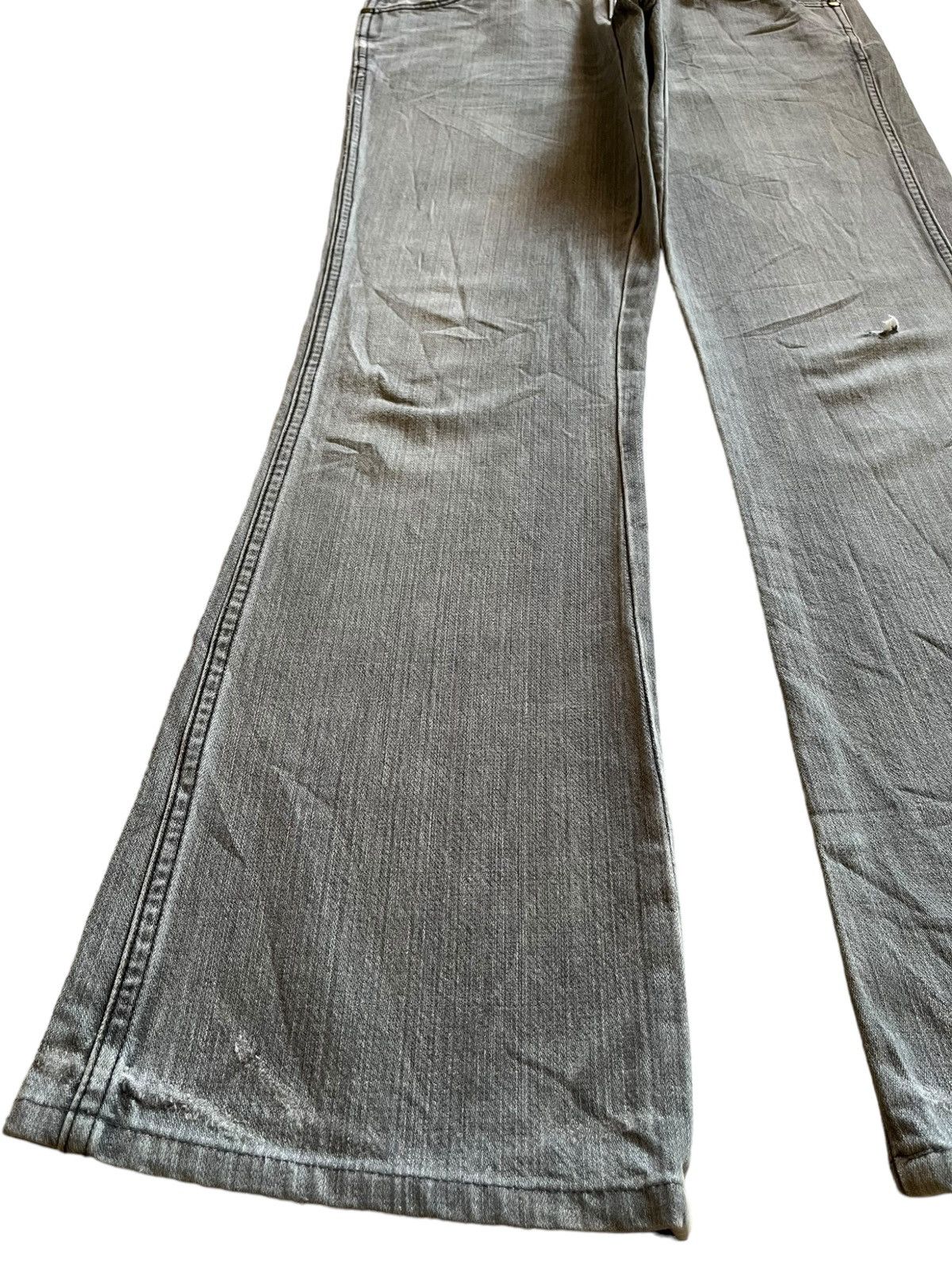 Wrangler SALES🔥Vintage Wrangler Flared Faded Wash Distressed Jeans Size US 31 - 6 Thumbnail