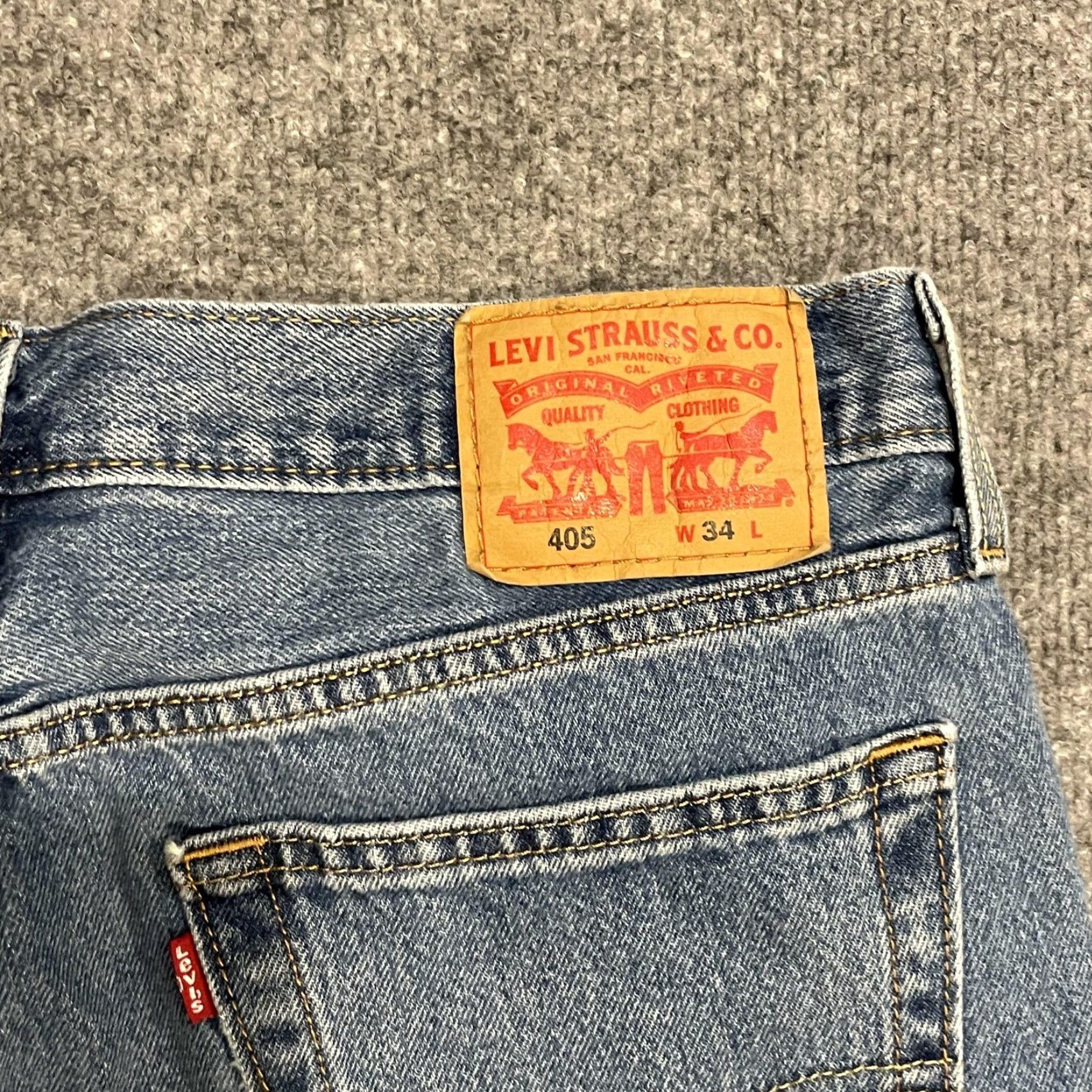 Levi's Levis 405 Denim Shorts Mens 34 Blue Classic Relaxed Fit Casual Bermuda Flat Front Pockets Denim WaterLess 10 in Inseam Size US 34 / EU 50 - 3 Thumbnail