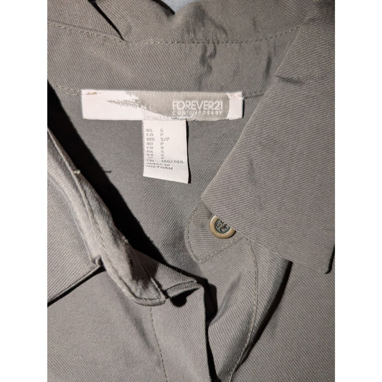 Forever 21 Forever 21 Contemporary Rayon Jumper Size Small Size 28" / US 6 / IT 42 - 6 Thumbnail