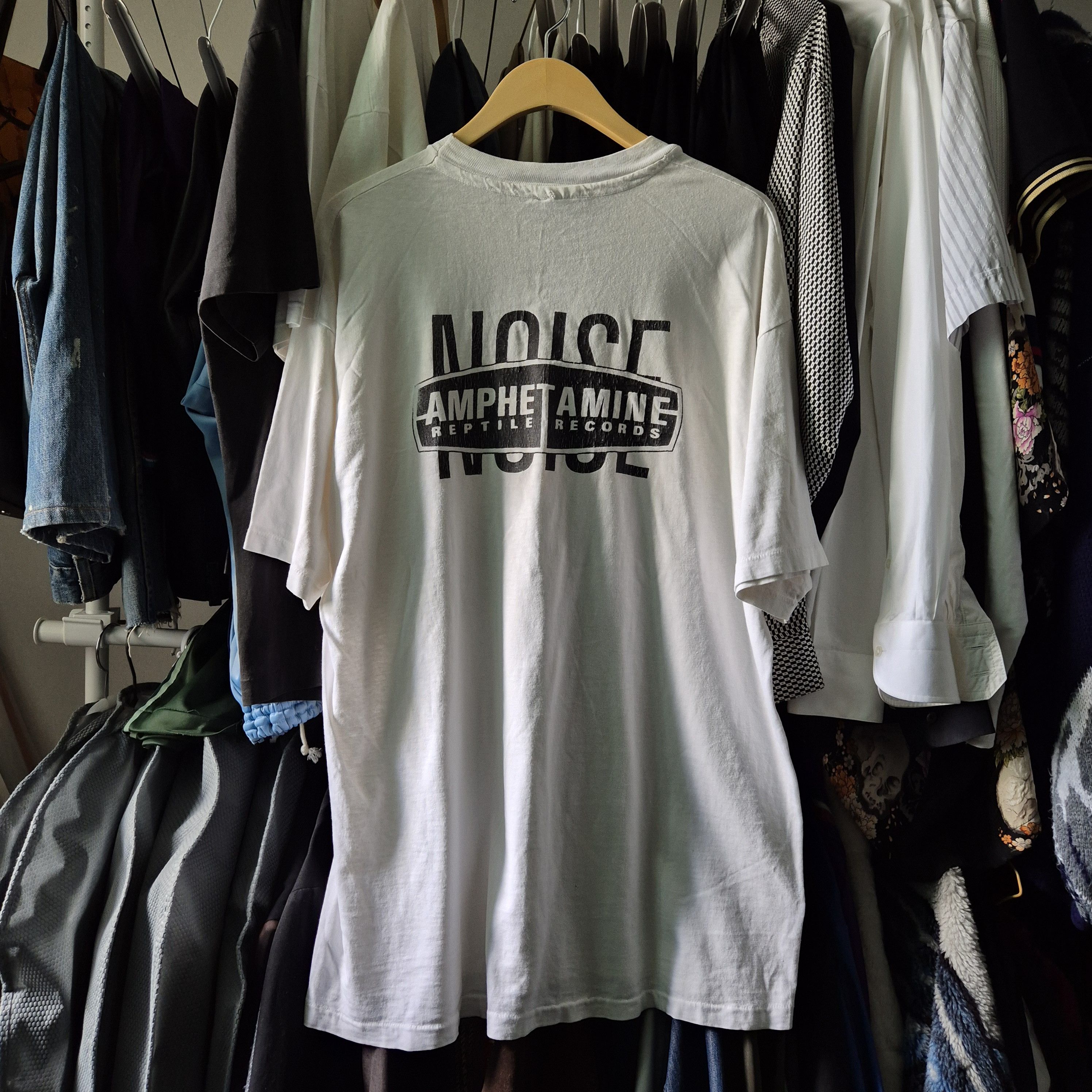 Band Tees Helmet Band Shirt, Vintage 90s Size US XL / EU 56 / 4 - 4 Thumbnail