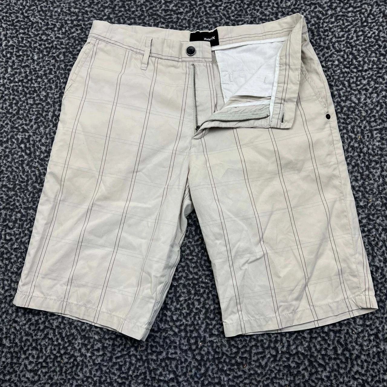 Hurley Hurley Mens Plaid Chino Shorts Beige Size 30 Casual Outdoor Size US 30 / EU 46 - 1 Thumbnail