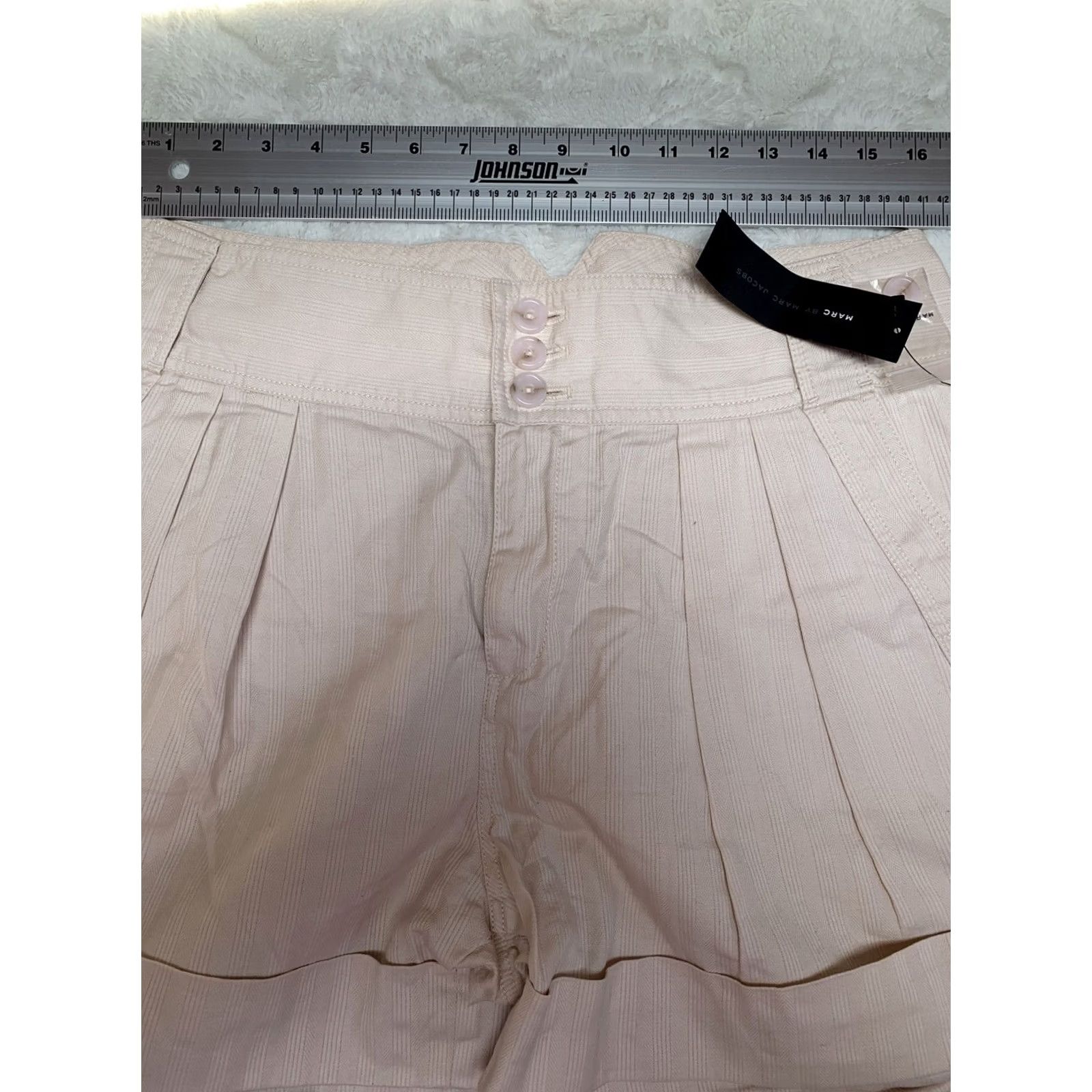 Marc by Marc Jacobs Marc by Jacobs Shorts Womens 12 Tusk Rose Pleated Linen Blend Casual Walking Size New Size 34" / US 12 / IT 48 - 7 Thumbnail