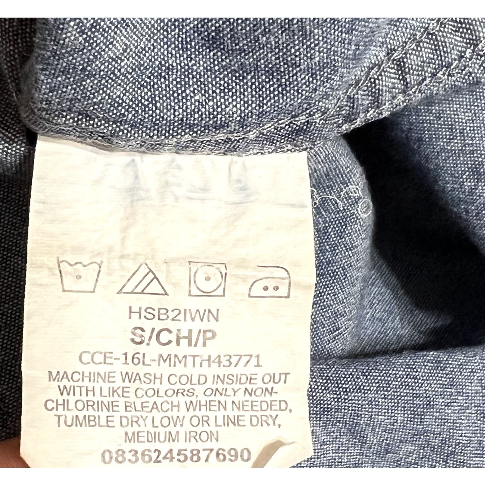 Wrangler Wrangler Men’s Chambray Shirt Button-Up Short Sleeve Pockets Cotton Blue Small Regular Classi c Casual Mens Shirt Size US S / EU 44-46 / 1 - 8 Thumbnail