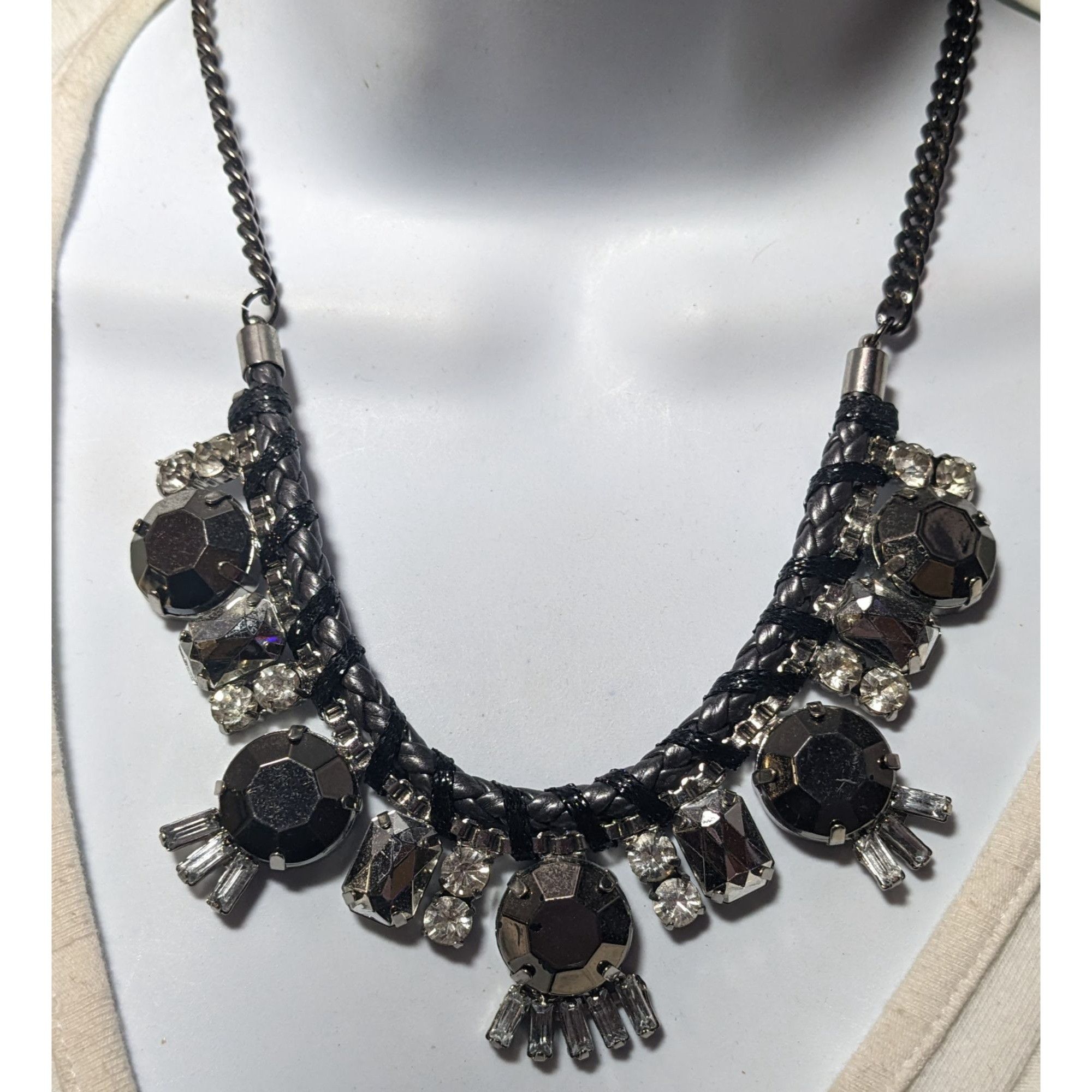 Express Express Glam Goth Chunky Costume Necklace Size ONE SIZE - 5 Thumbnail