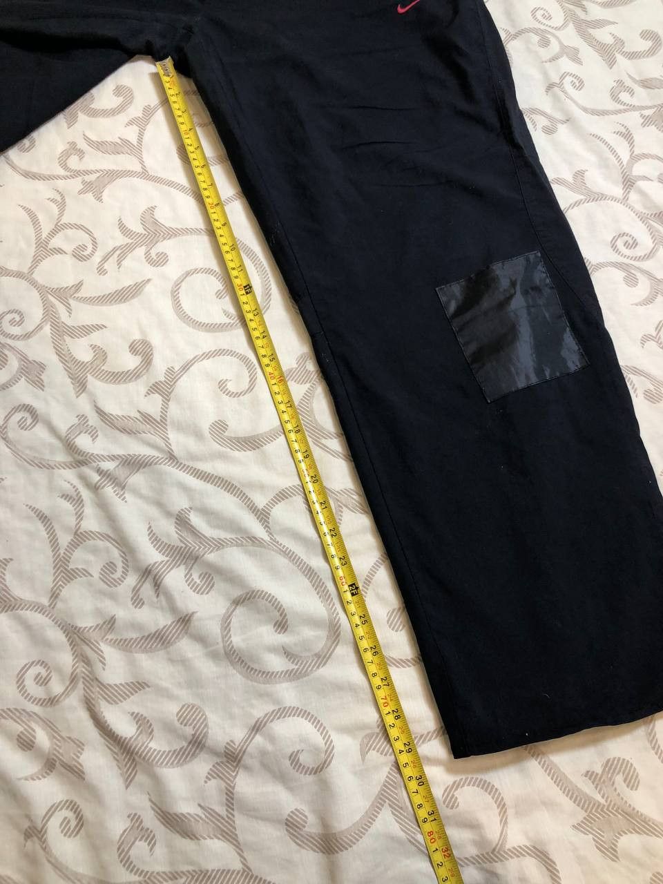 Nike Vintage Nike Track Pants Nylon Swoosh Hype Y2K Size US 38 / EU 54 - 9 Thumbnail