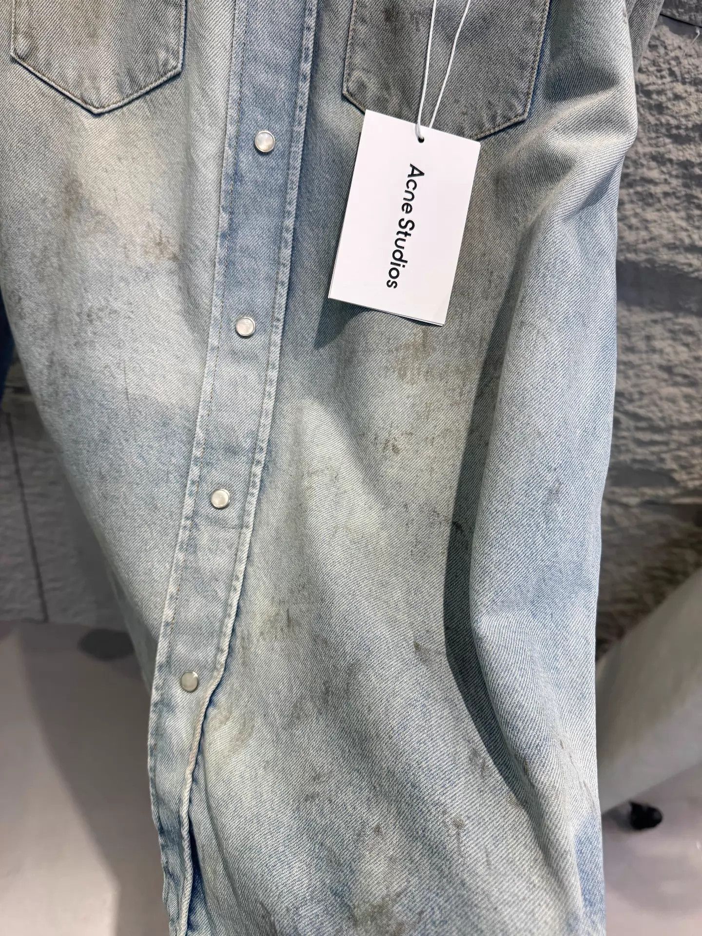 Acne Studios Acne Studios Mud-Distressed Denim Shirt Unisex EUR44 NWT Size US S / EU 44-46 / 1 - 5 Thumbnail