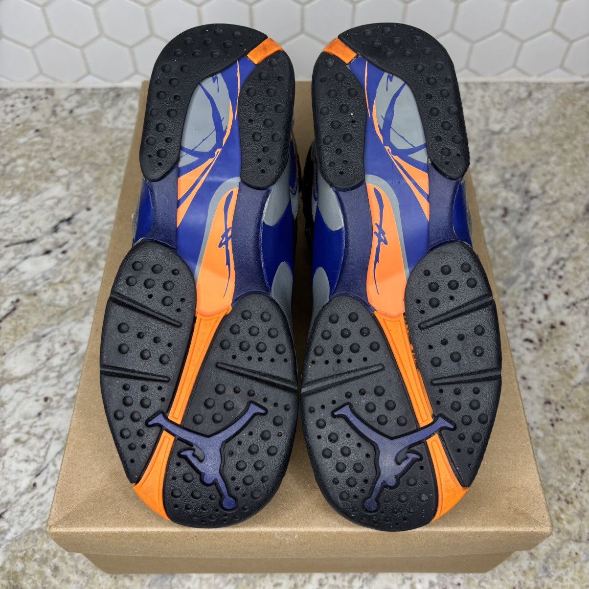 Jordan Brand Size 5.5-Jordan 8 Retro Phoenix Suns (GS) Clean no box Size US 5.5 / EU 38 - 10 Thumbnail