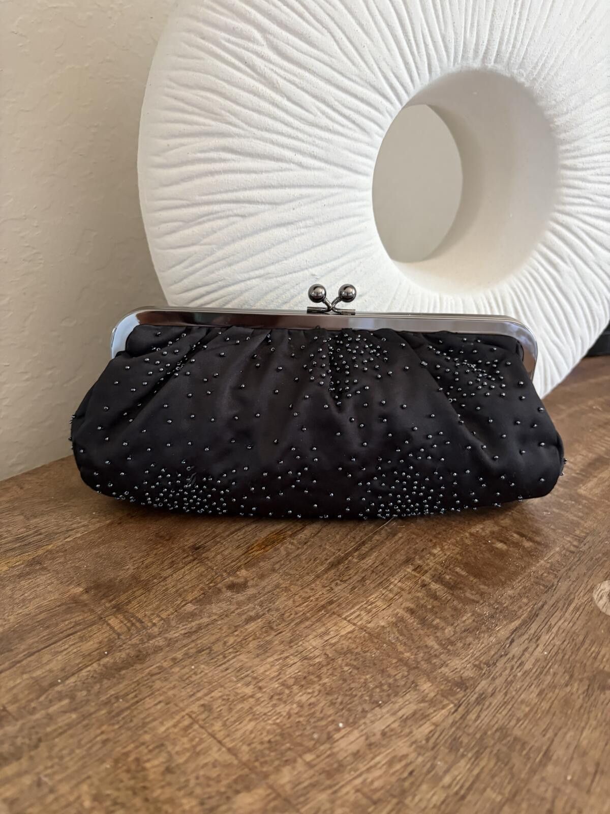 Express Express beaded evening clutch Size ONE SIZE - 1 Thumbnail