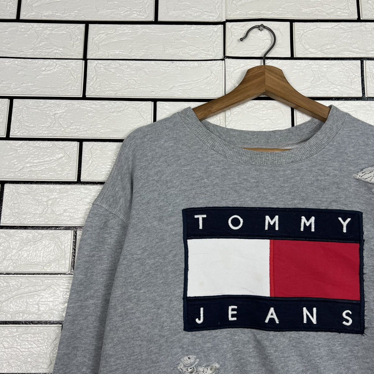 Tommy Jeans TOMMY JEANS Big Logo Distressed Sweatshirt #4065-C185 Size US M / EU 48-50 / 2 - 4 Thumbnail
