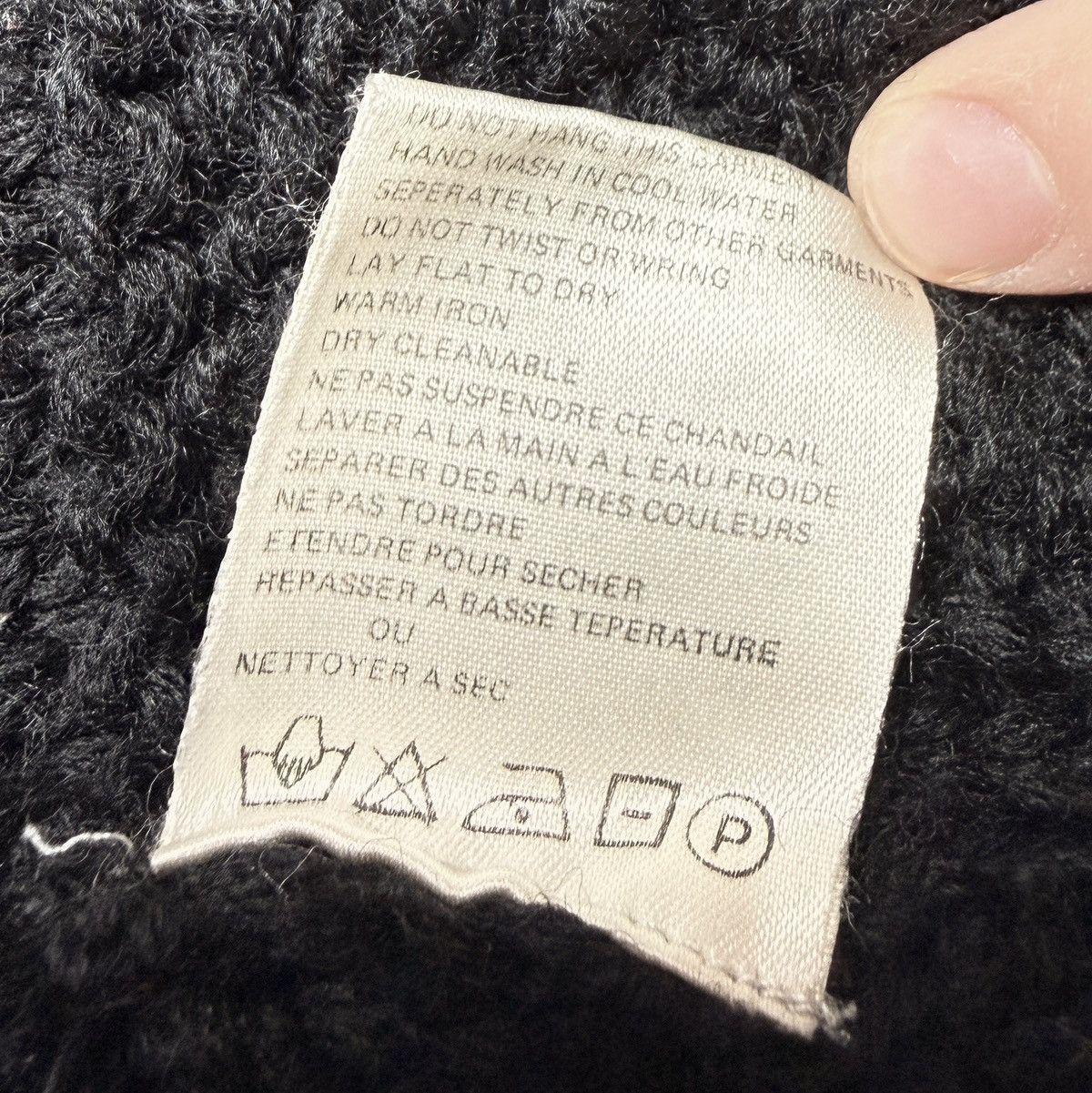 Esprit Vintage ESPRIT Wool Knit Sweater Vest – Black (S) Size US S / EU 44-46 / 1 - 8 Thumbnail