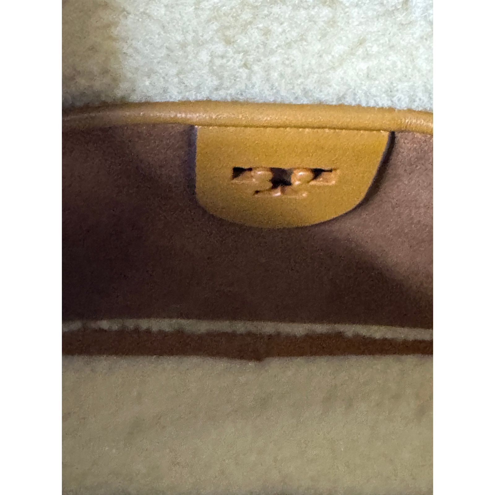 Tory Burch Tory Burch Mcgraw Shearing Camera Bag Size ONE SIZE - 3 Thumbnail
