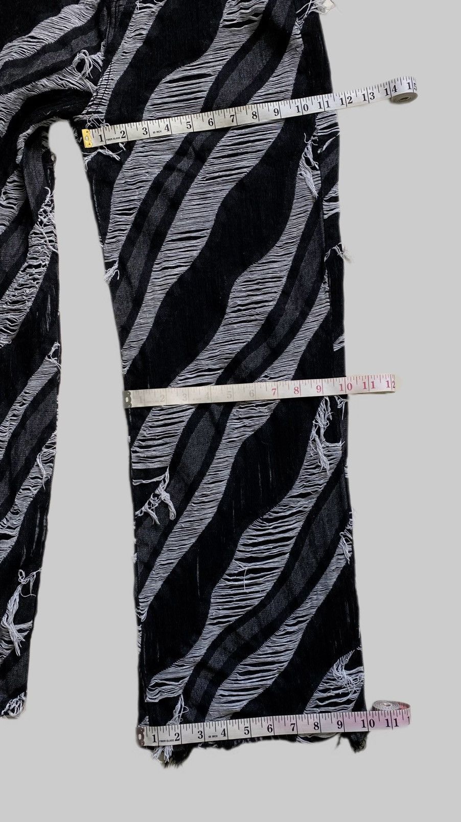 Japanese Brand Shredded Diagonal Stripe Wide-Leg Deconstructed Jeans Size US 30 / EU 46 - 9 Thumbnail