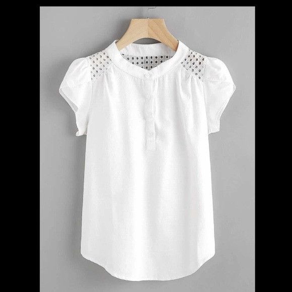 Shein NWOT White Blouse Size XL / US 12-14 / IT 48-50 - 1 Thumbnail
