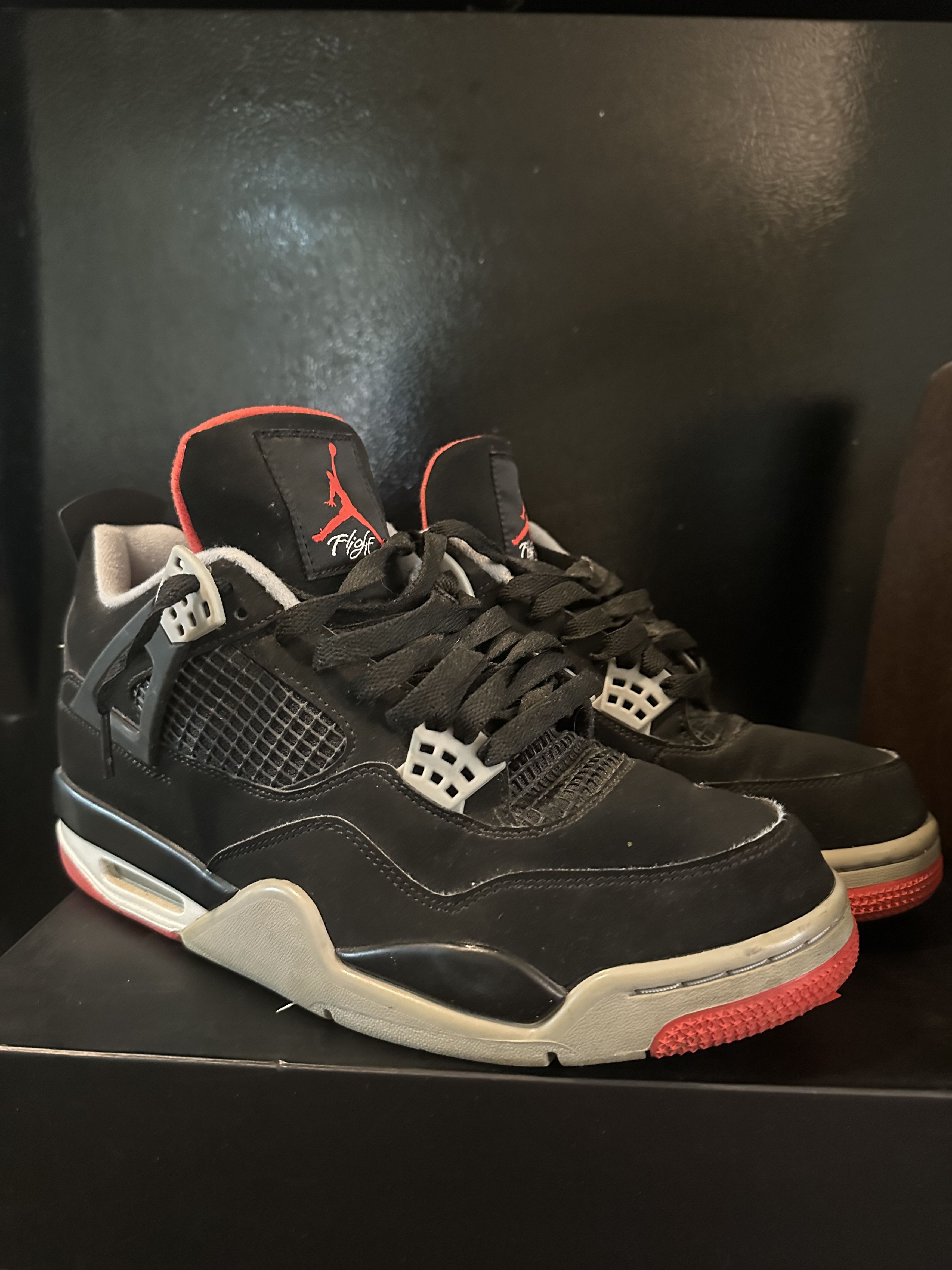 Jordan Brand Air Jordan Retro 4 Bred Size US 9.5 / EU 42-43 - 2 Thumbnail