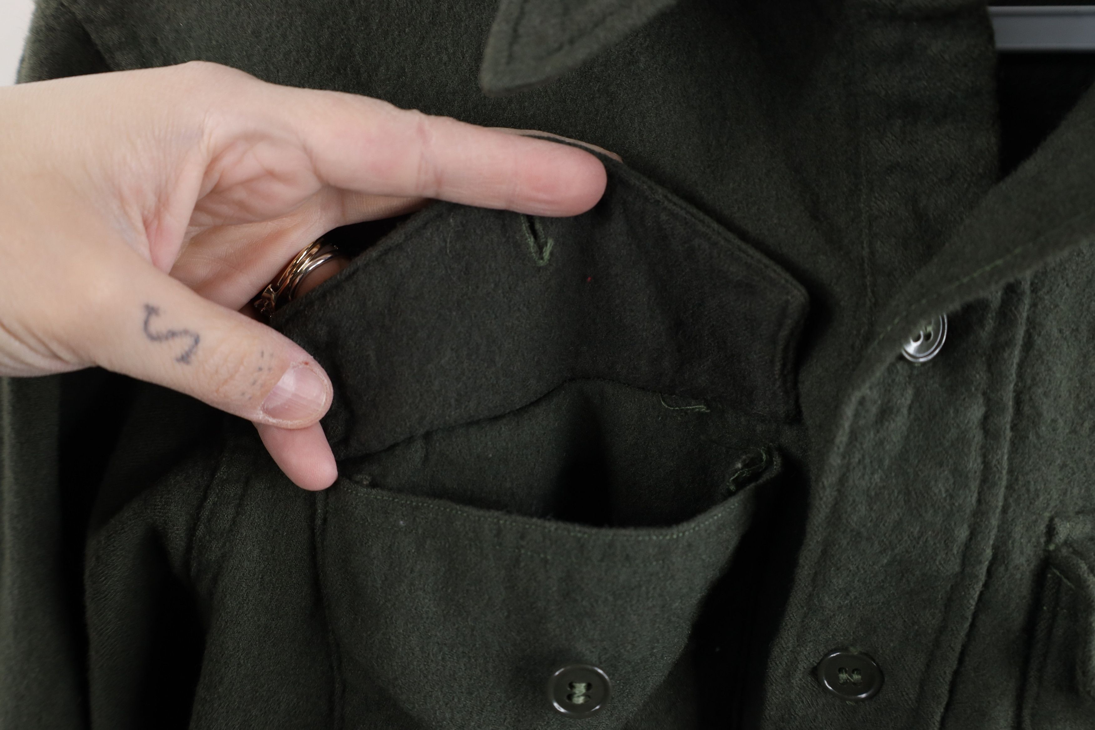 Vintage Vintage 50s 60s Military Wool Field Button Shirt Green USA Size US S / EU 44-46 / 1 - 6 Thumbnail