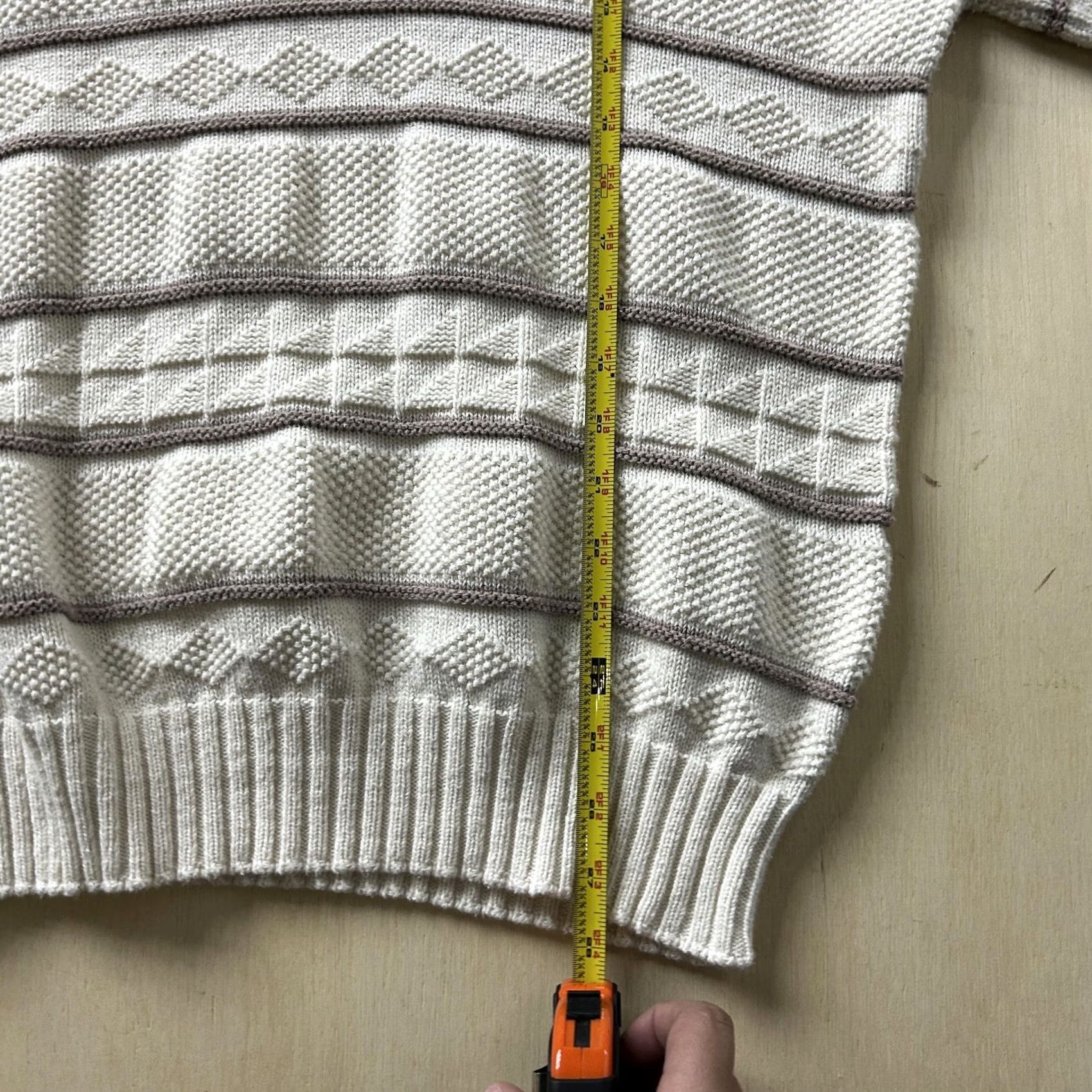 Vintage VINTAGE Don Douglass Sweater Womens Large White Striped Crew Neck Chunky-Knit Size L / US 10 / IT 46 - 4 Thumbnail