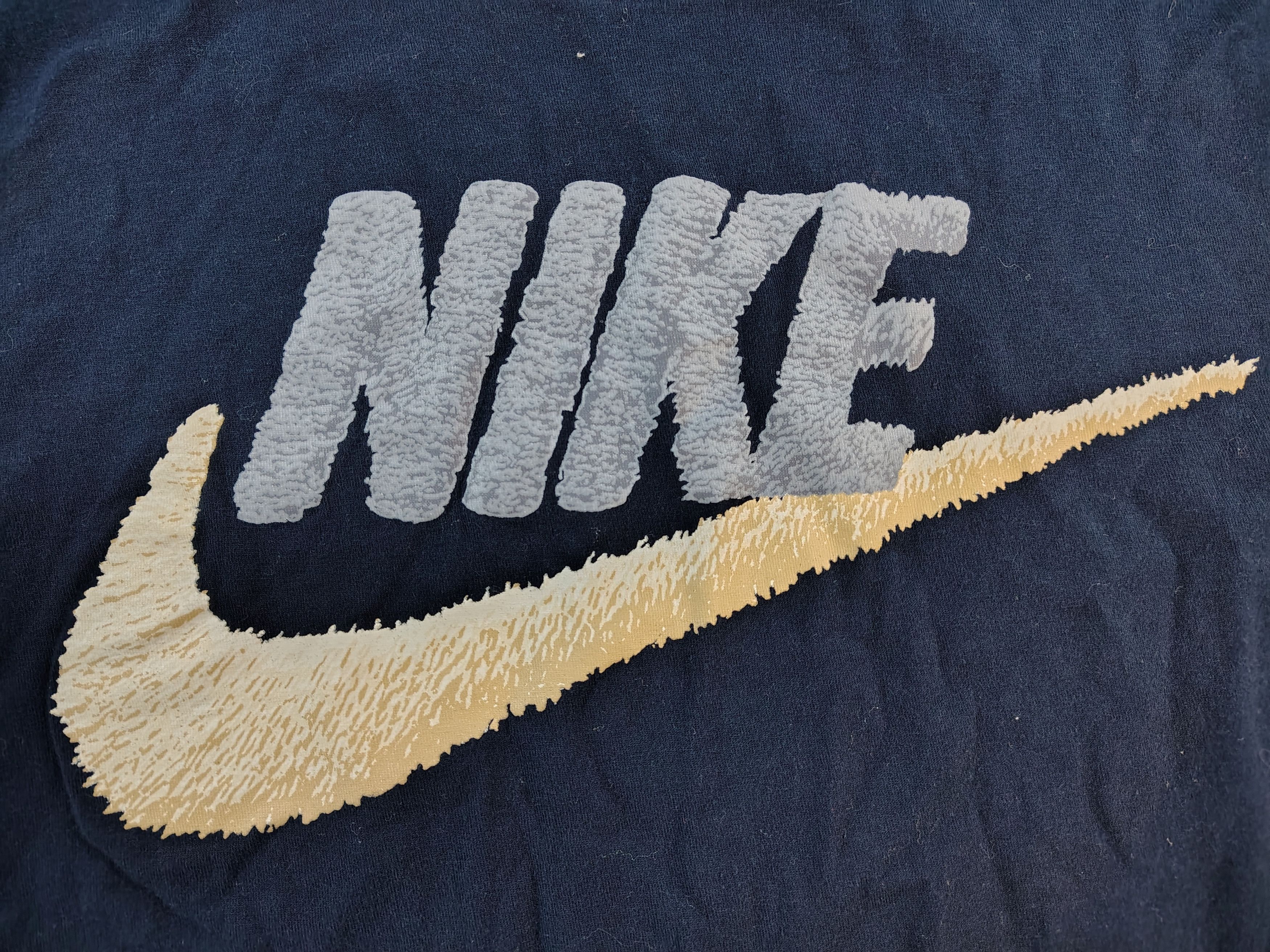 Nike Men's Medium Nike Logo Swooh Short Sleeve Graphic T-Shirt Size US M / EU 48-50 / 2 - 2 Thumbnail