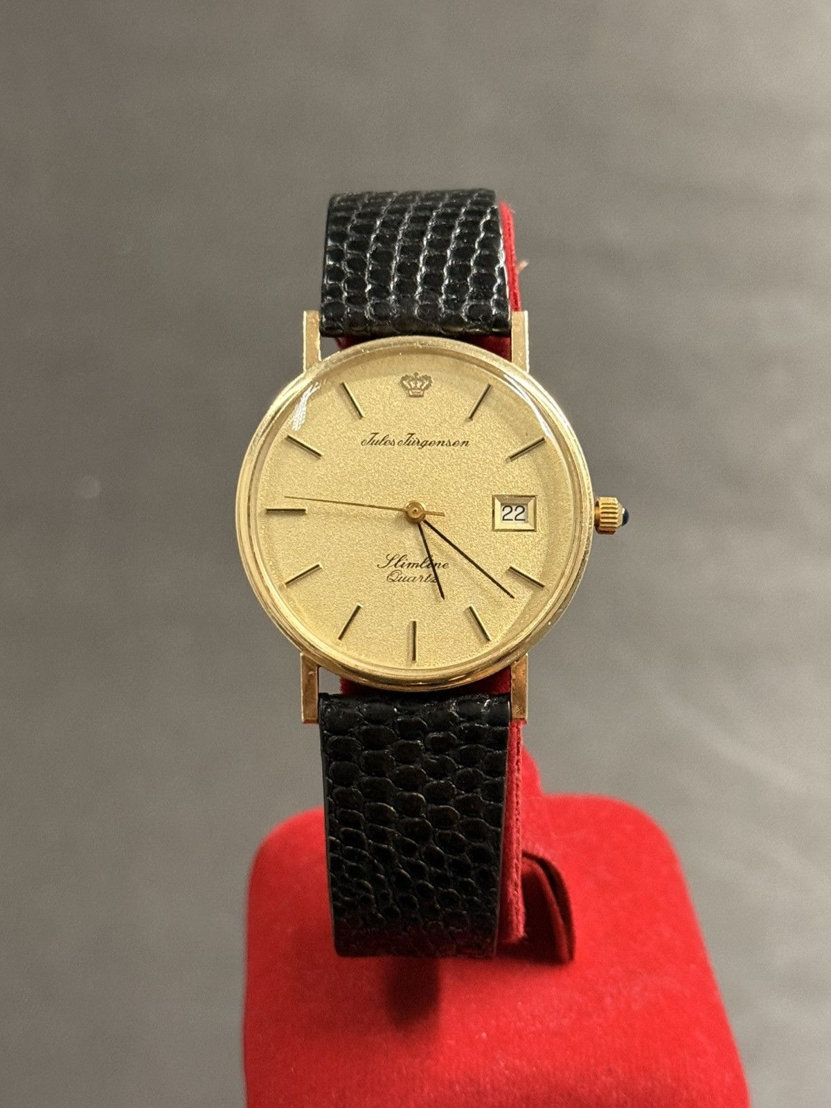 Vintage JULES JURGENSEN Slimline Swiss Quartz Watch 14KT. Size ONE SIZE - 1 Thumbnail