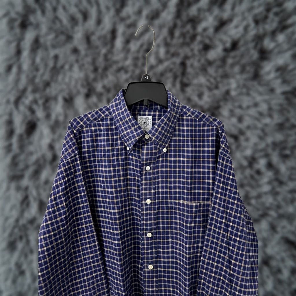 Brooks Brothers Brooks Brothers Sport Shirt Mens Large Blue Tan Plaid Button-Down Long Sleeve Shirt Size US L / EU 52-54 / 3 - 1 Thumbnail