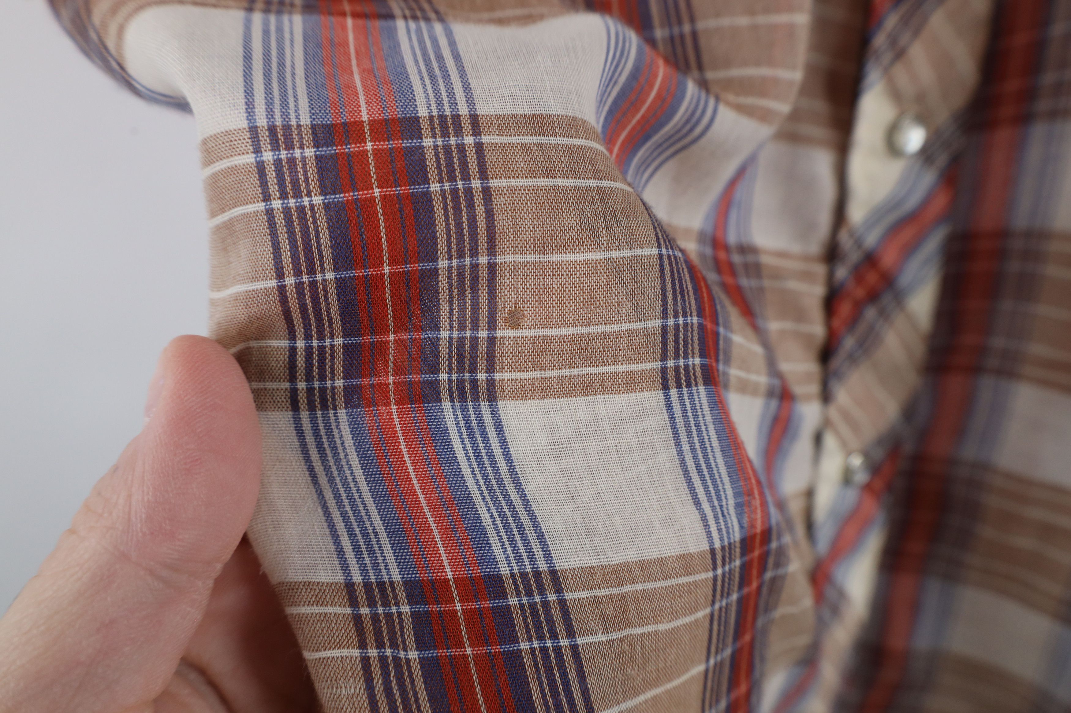 Vintage Vintage 70s Streetwear Sheer Western Button Shirt Plaid Size US L / EU 52-54 / 3 - 4 Thumbnail