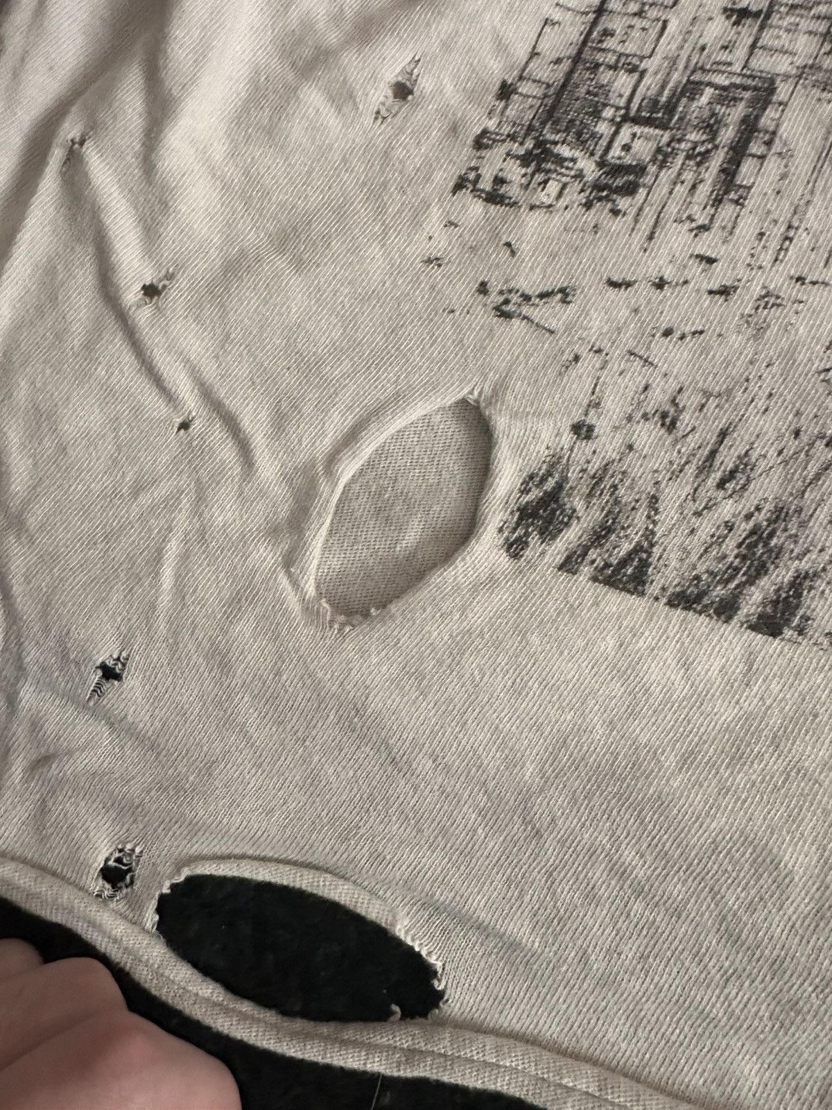 Lad Musician Lad Musician style Urban Outfitters distressed tee Size US S / EU 44-46 / 1 - 3 Thumbnail