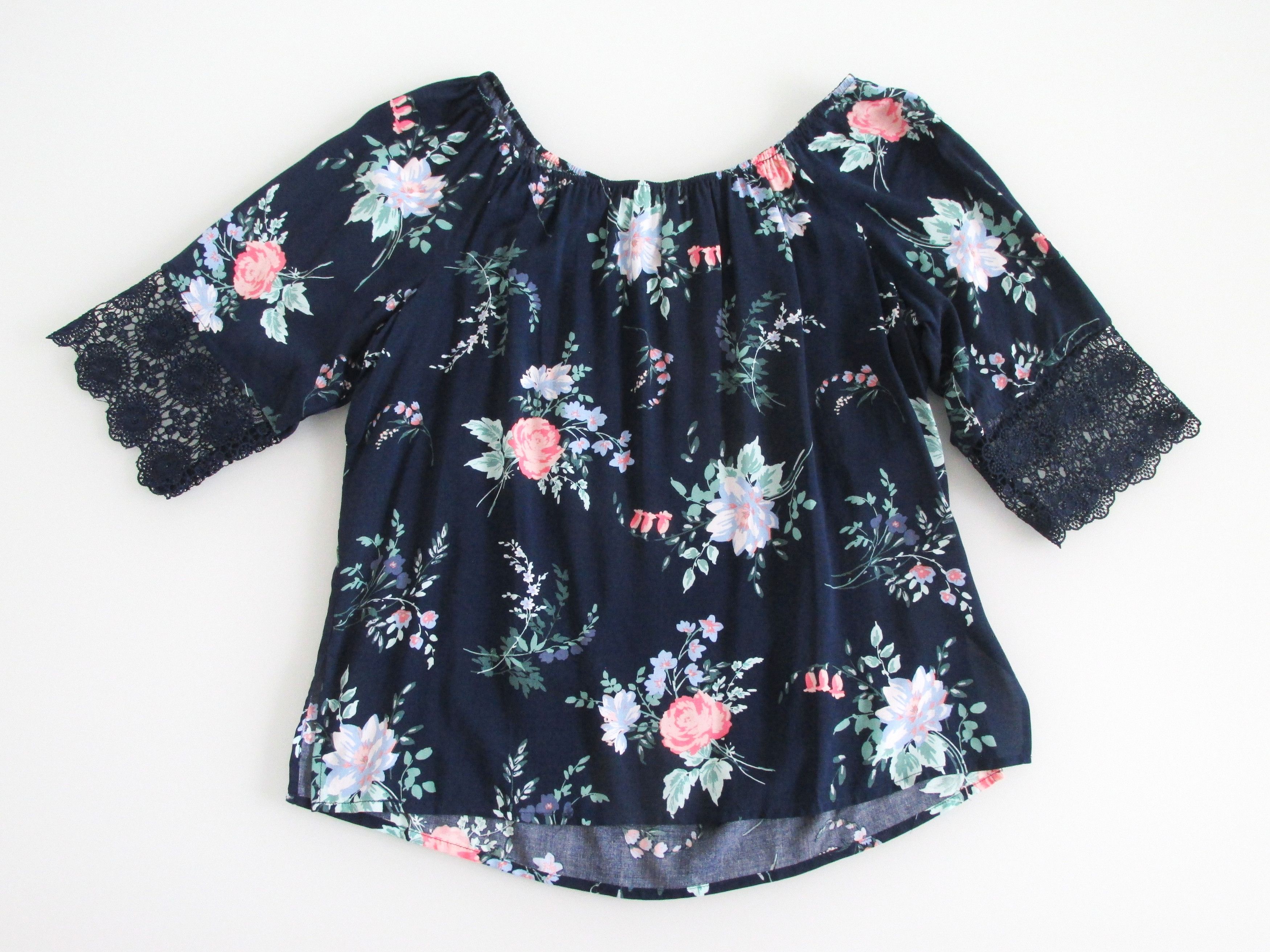 Other NY & Co.(NWT) Women's Off The Shoulder Blouse Size Medium Size M / US 6-8 / IT 42-44 - 1 Thumbnail