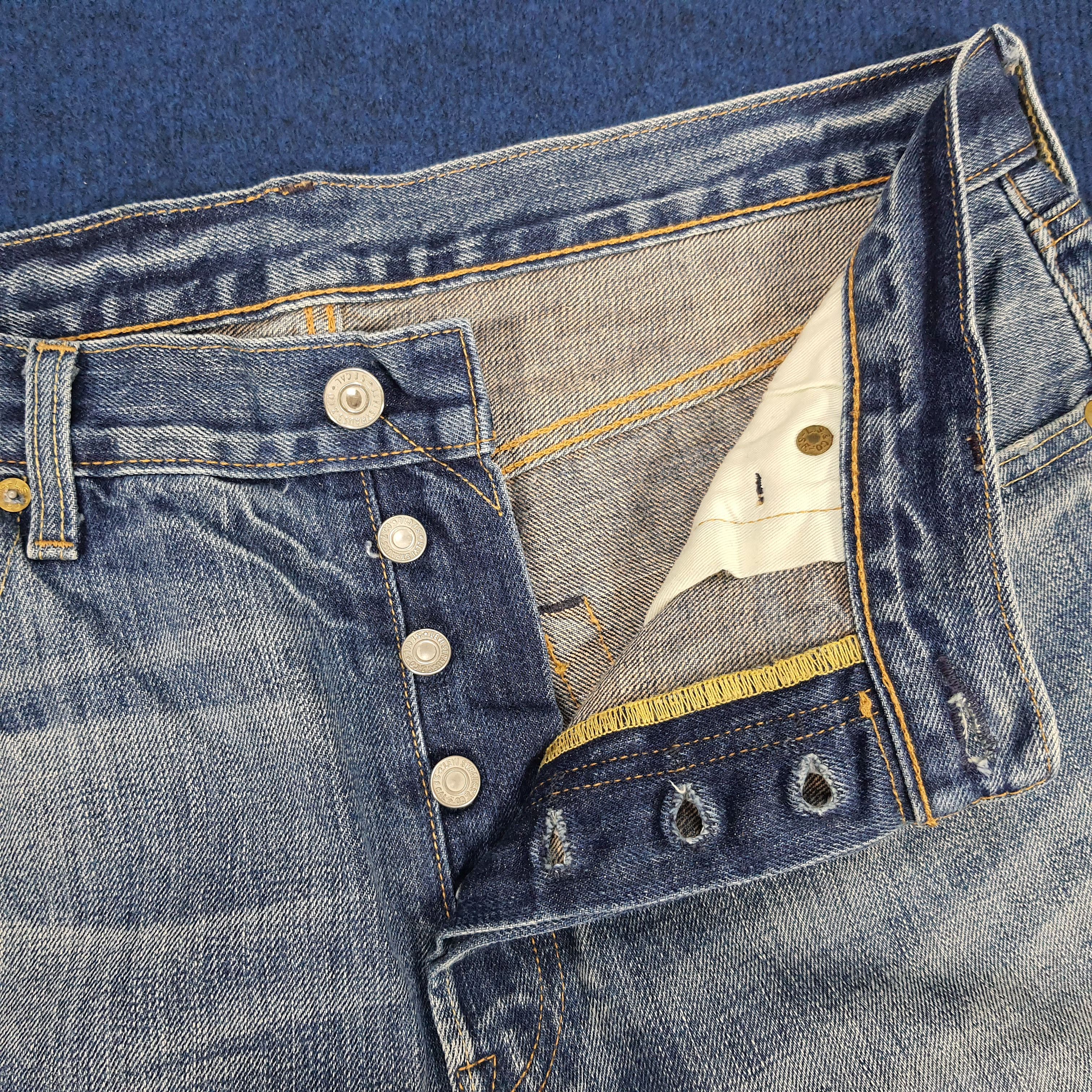 Levi's × Vintage Vintage Levis 501 Distressed Style Jeans Size US 34 / EU 50 - 6 Thumbnail