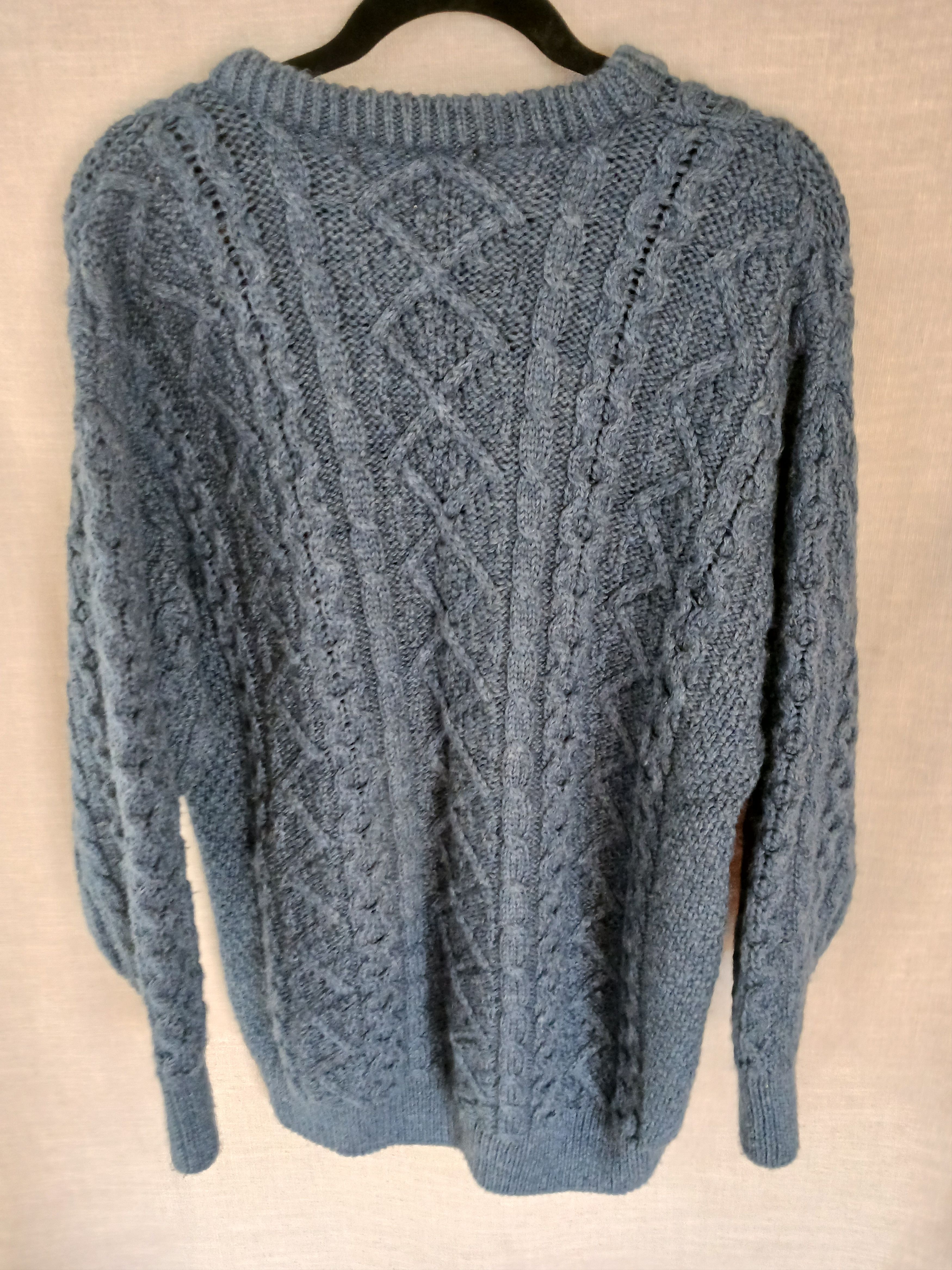 Aran Isles Knitwear Aran !00% Merino Wool Cable Knit Crewneck Pullover Sweater Size US M / EU 48-50 / 2 - 3 Thumbnail