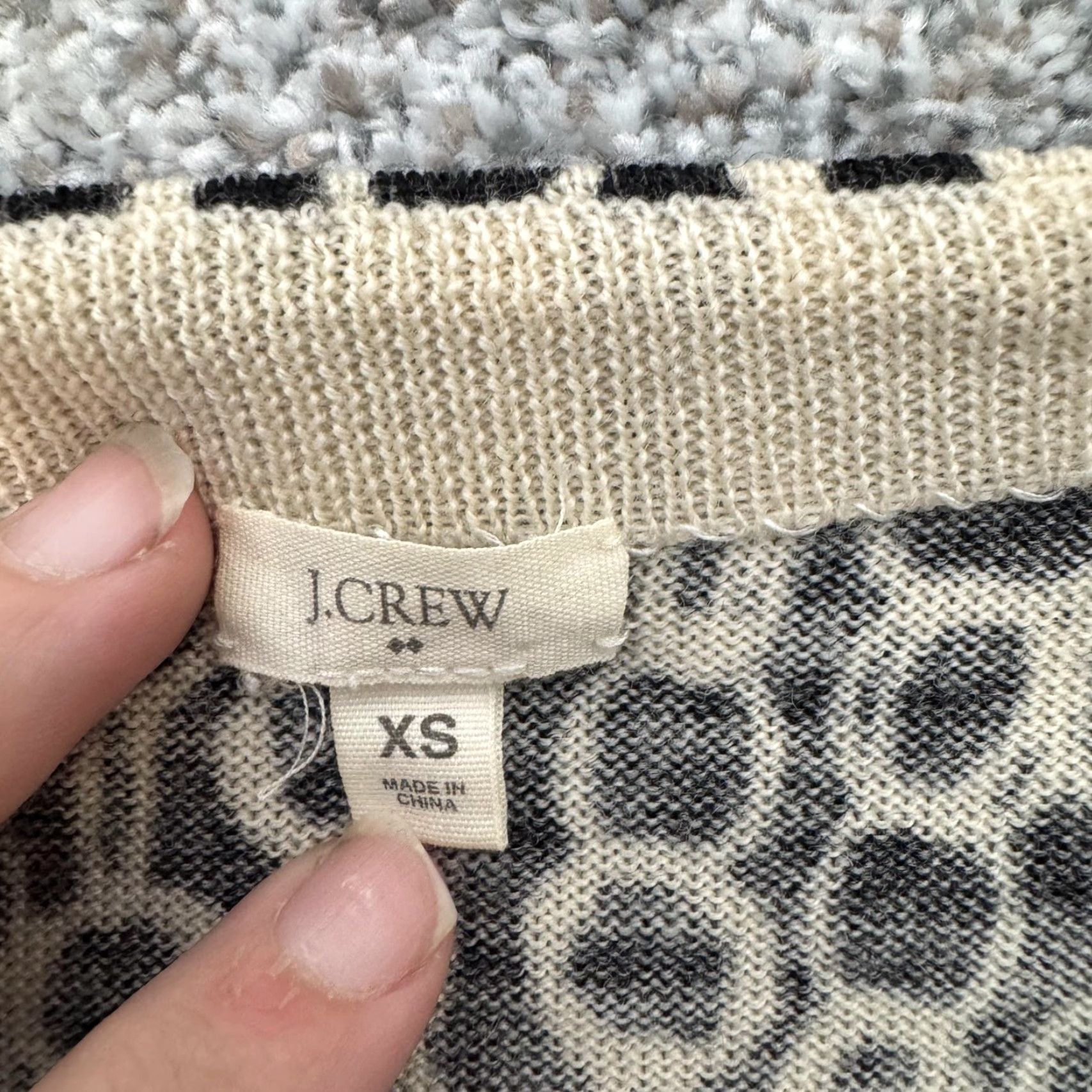 J.Crew J.CREW Cardigan Sweater XS Black Beige 100% Merino Wool Geometric Crew Neck Button Front Women Size XS / US 0-2 / IT 36-38 - 2 Thumbnail