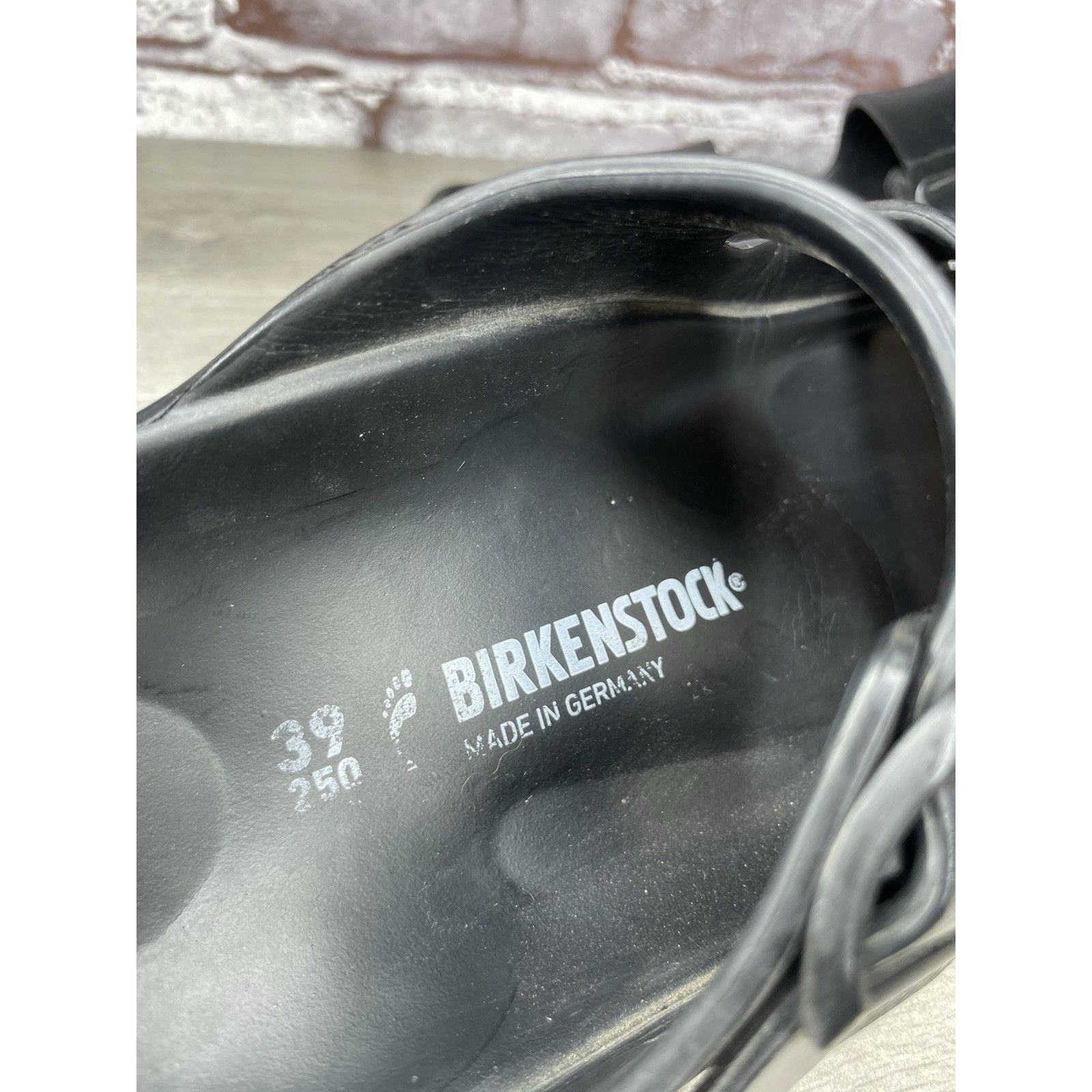 Birkenstock Birkenstock Arizona Essentials EVA Black Foam Slides Sandals Size US 7.5 / IT 37.5 - 7 Thumbnail