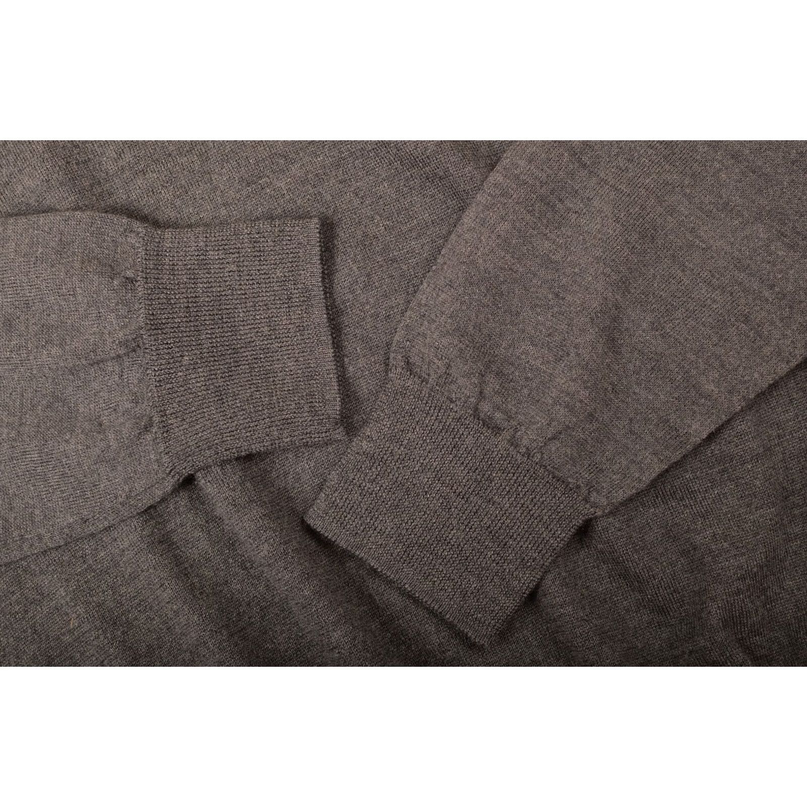 Club Monaco VINTAGE Club Monaco Gray Merino Wool V-Neck Pullover Sweater 02300288 Size M Mens Pullover Wool Gray Merch 90s Size US M / EU 48-50 / 2 - 3 Thumbnail