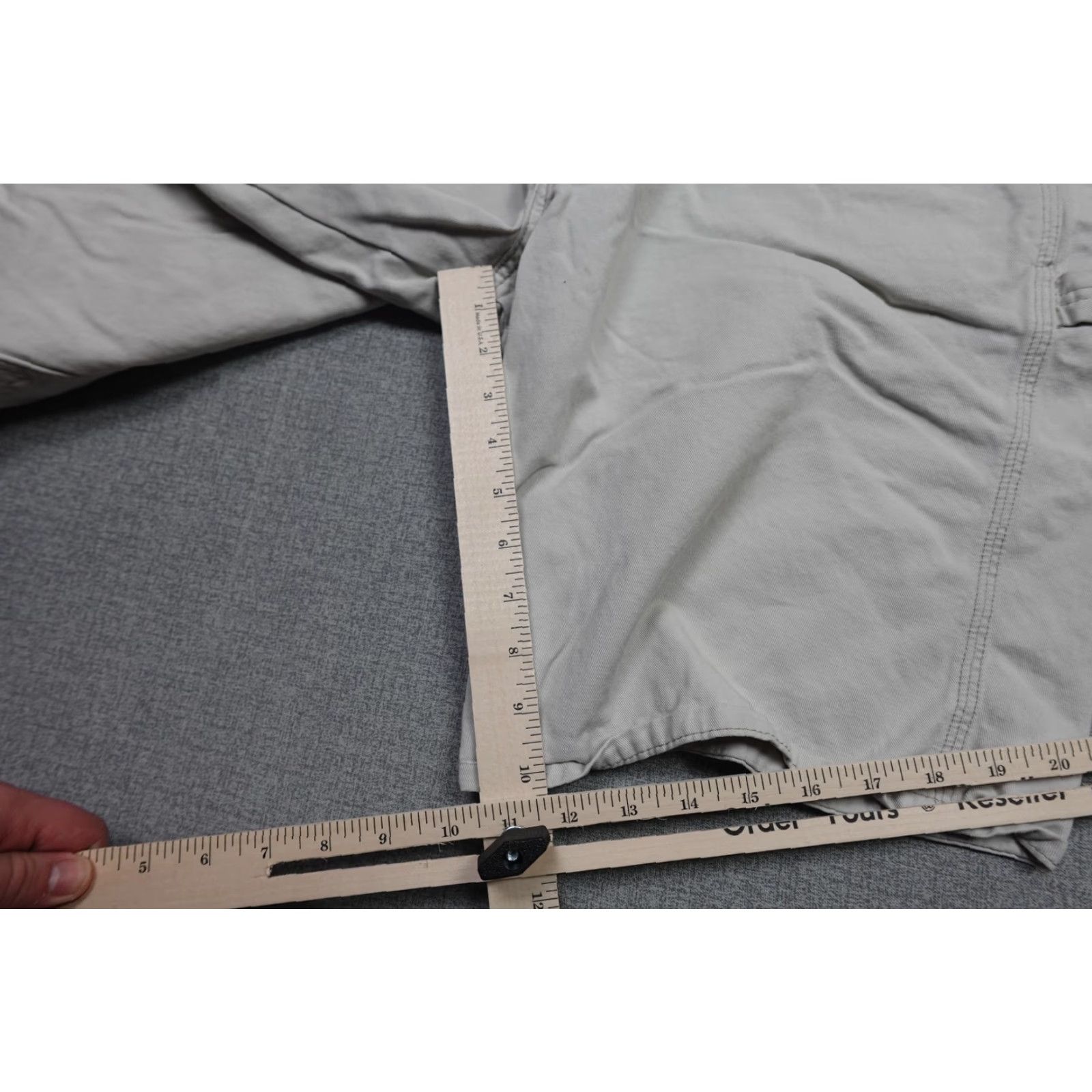 Polo Ralph Lauren VINTAGE Polo Ralph Lauren Carpenter Shorts Mens 32 Beige Denim Cargo Utility D-Ring Size US XS / EU 42 / 0 - 6 Thumbnail