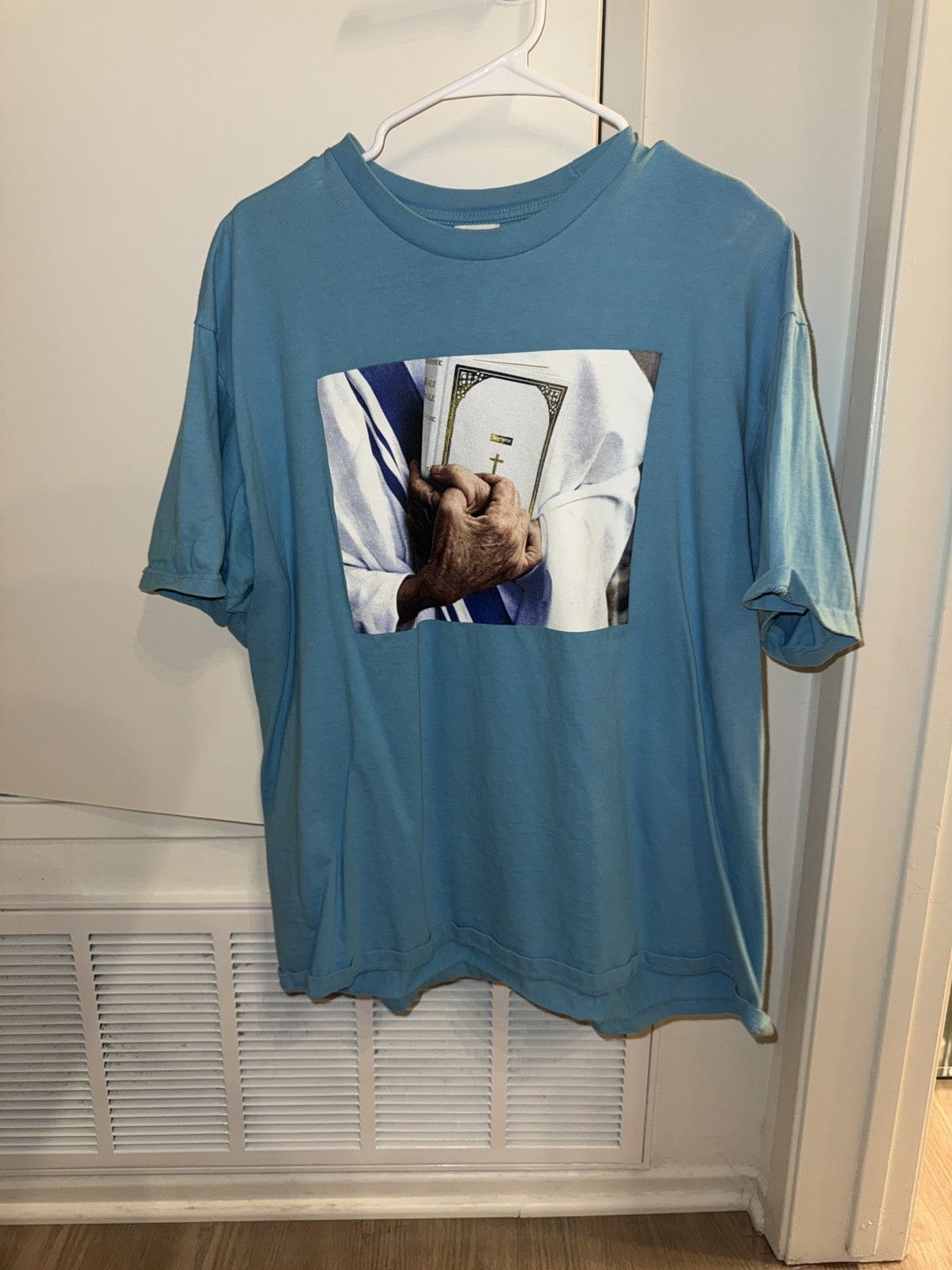 Supreme Graphic Tee Blue XL (Priest Photo Tee)