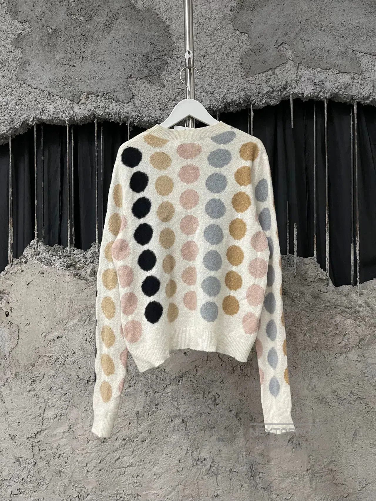 Dior dior polka dot knitted sweater size 38. Size US XS / EU 42 / 0 - 1 Thumbnail