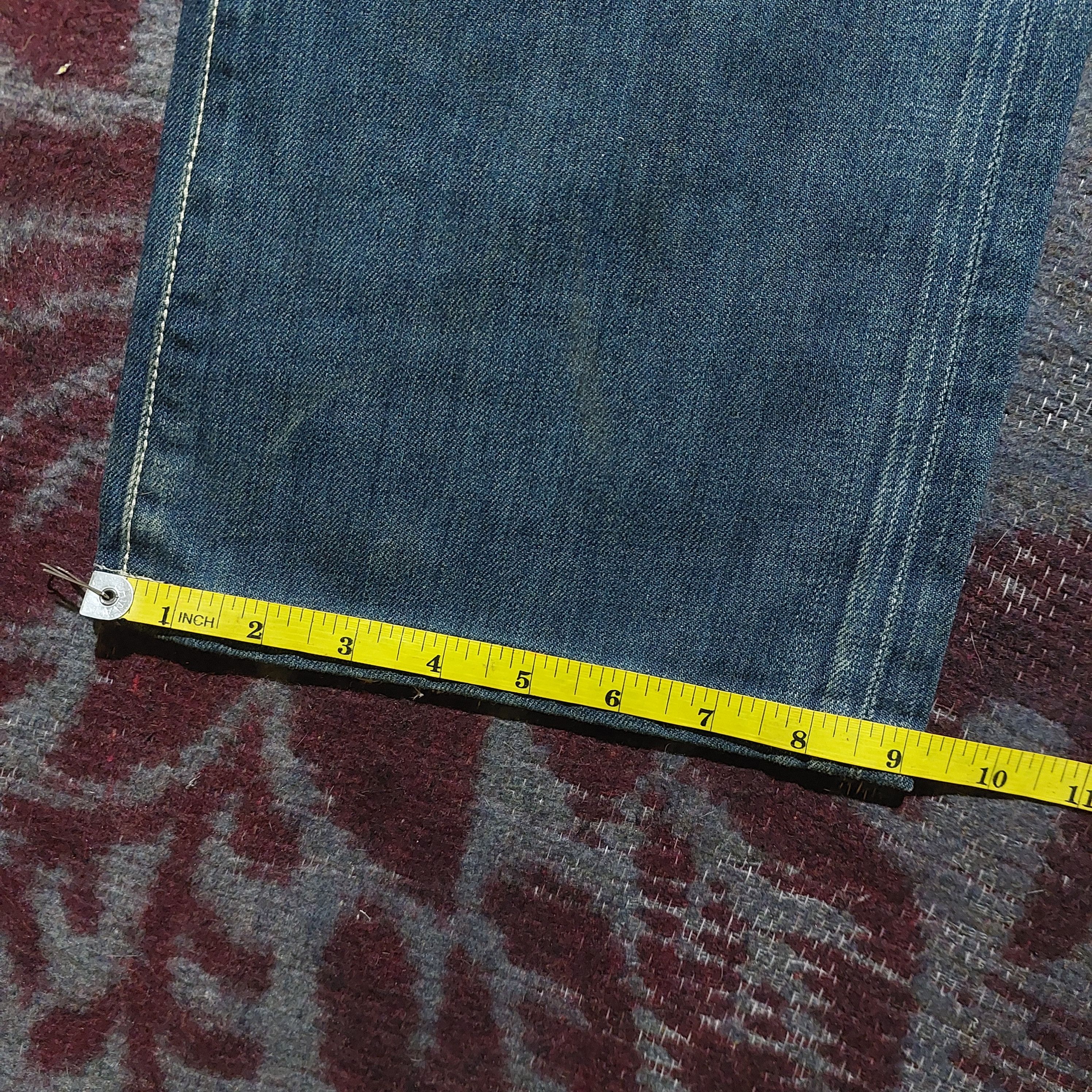 Tornado Mart OSAKA BIG TRAIN feather tendon pattern distressed jeans Size US 29 - 17 Thumbnail