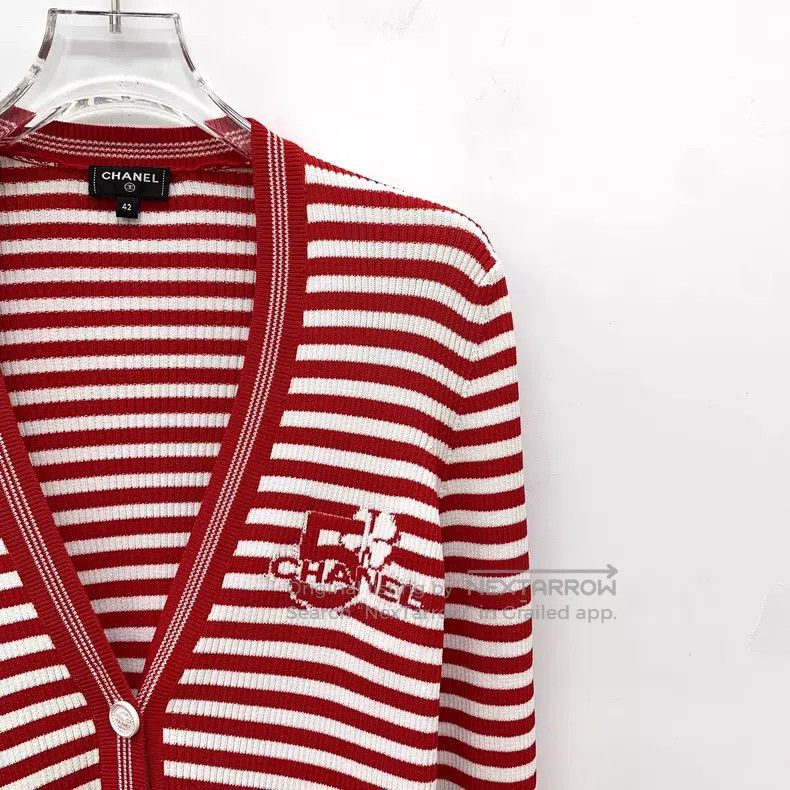 Chanel Chanel 23 red striped logo letter clover inlaid flower V-n Size M / US 6-8 / IT 42-44 - 3 Thumbnail