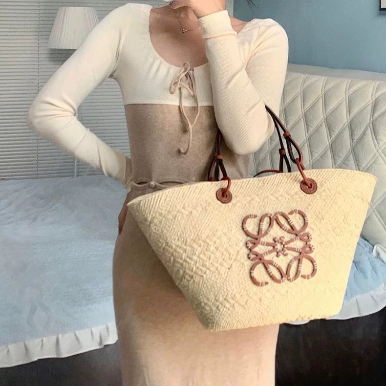 Loewe loewe Large tote bag 2503-Nextarrow Size ONE SIZE - 1 Thumbnail