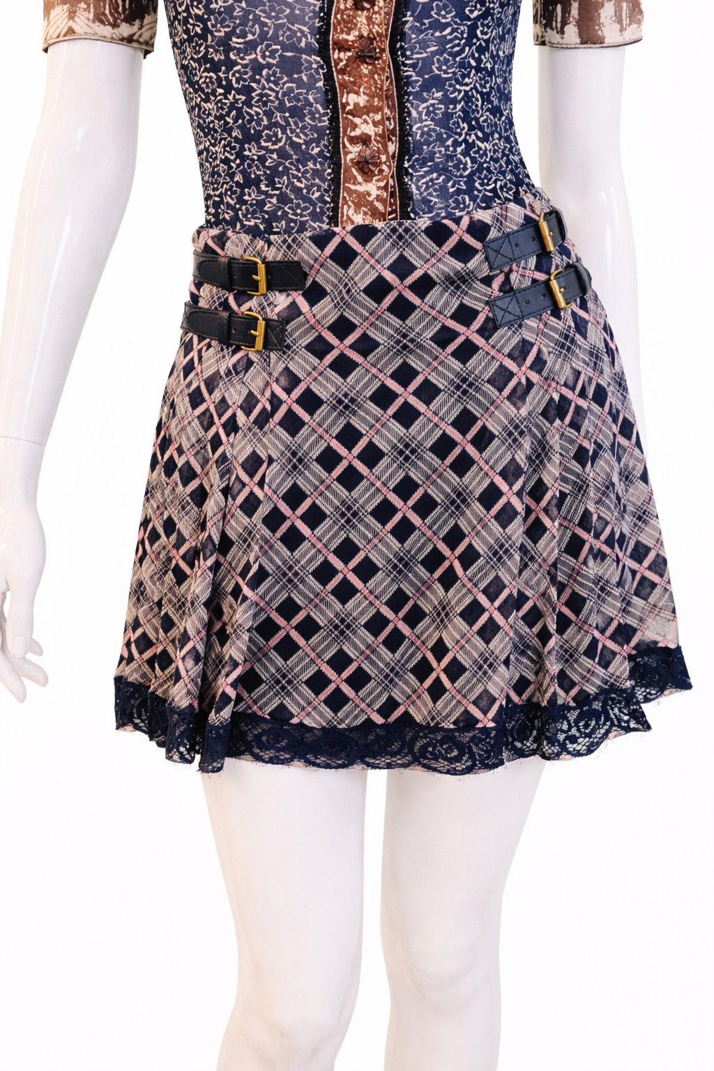 John Galliano John Galliano Plaid Silk Tartan Mini Skirt Size 27" / US 4 / IT 40 - 1 Thumbnail