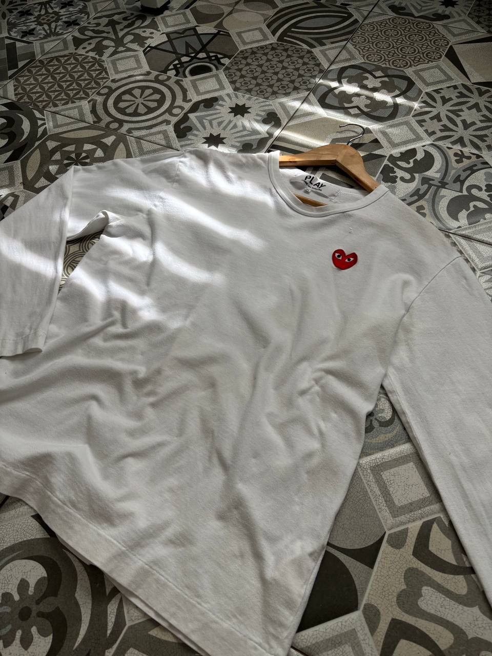 Comme des Garcons Comme des garçons play long sleeve Japanese brand Size XL / US 12-14 / IT 48-50 - 4 Thumbnail
