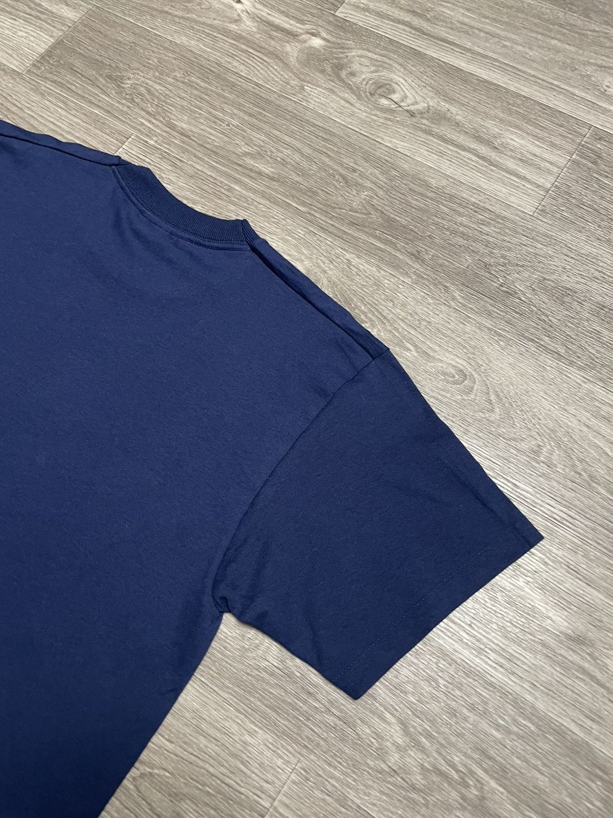 Band Tees Rare Vintage 1996 Oasis Loch Lomond Made In USA T-Shirt Size US L / EU 52-54 / 3 - 17 Thumbnail