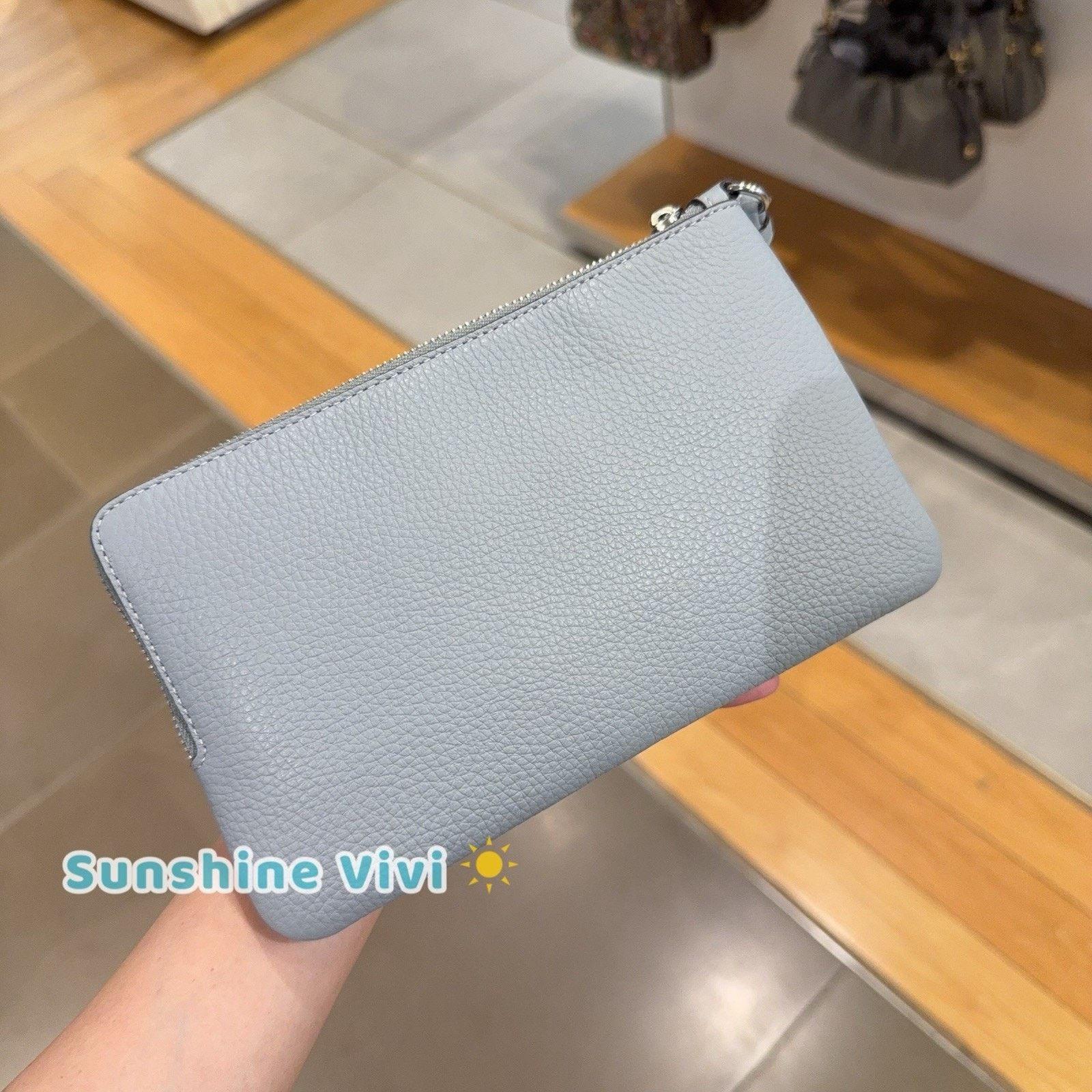 Coach NWT Coach Double Zip Wristlet Pretty CEF62 Silver/Chalk/Blue Size ONE SIZE - 6 Thumbnail