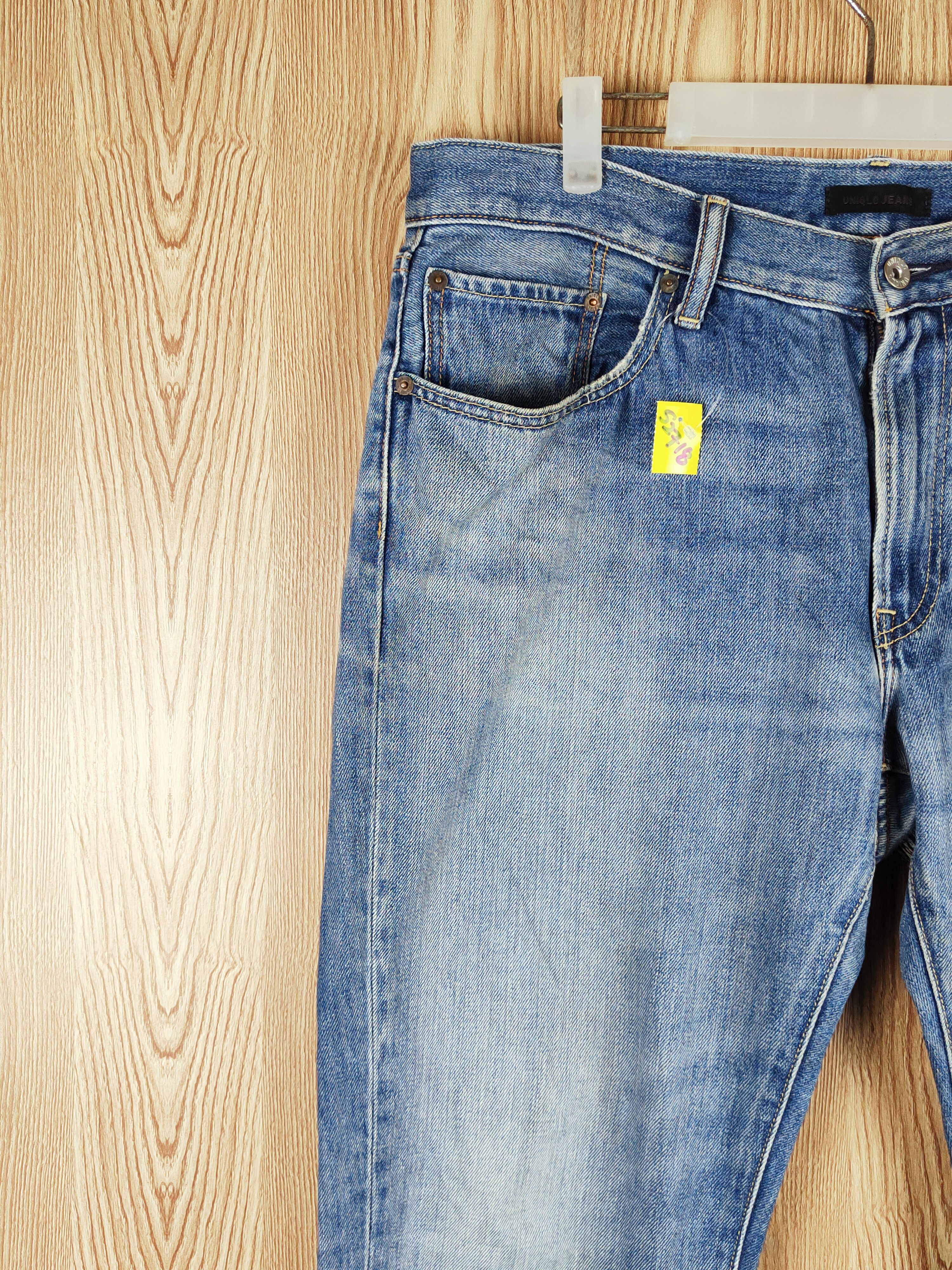 Japanese Brand Uniqlo Blue Faded Distressed Ripped Jeans #S2718 Size US 37 - 3 Thumbnail