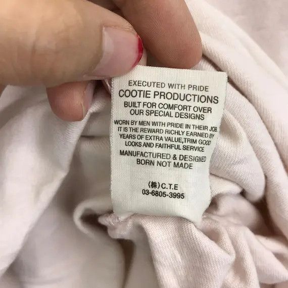 Japanese Brand COOTIE PRODUCTIONS JAPAN Glory Bound Tee Shirt Secret Eyes Size US L / EU 52-54 / 3 - 4 Thumbnail