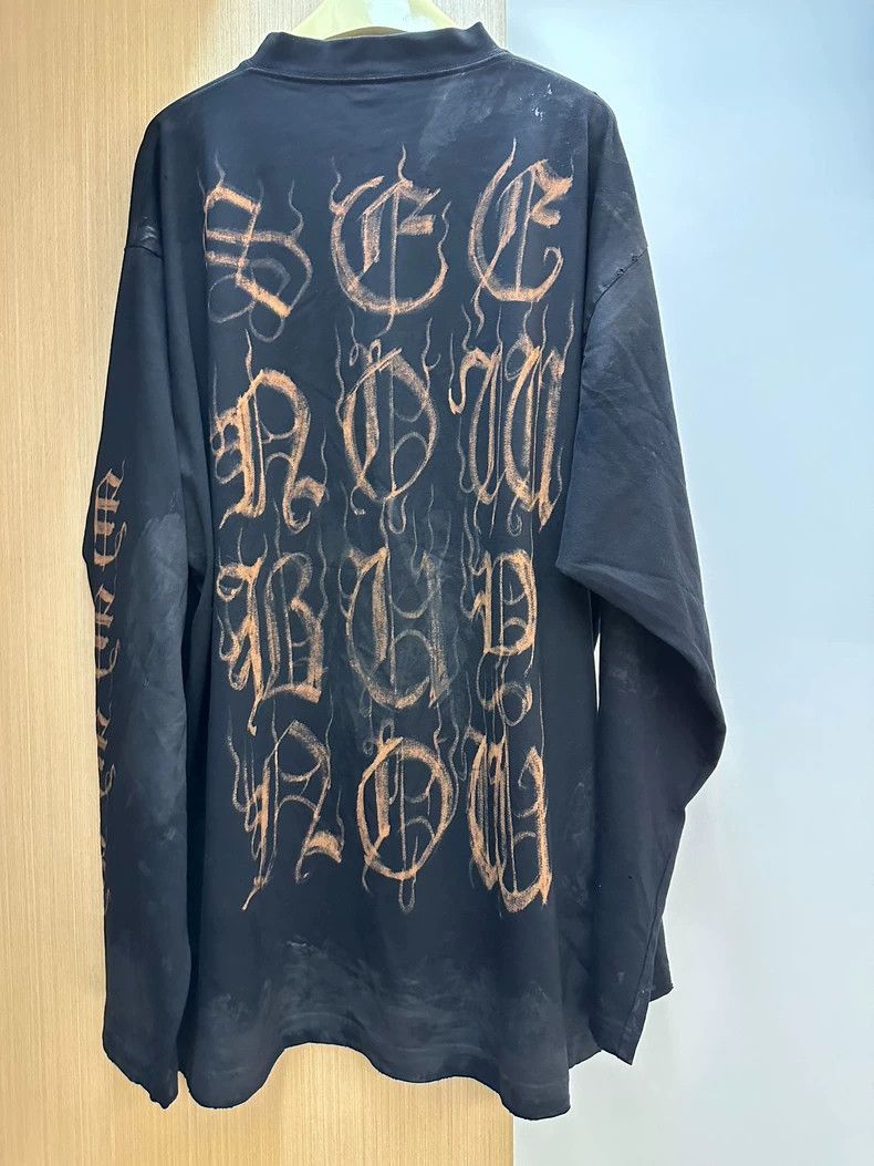 Balenciaga Balenciaga Metal Gothic Letter Logo Dirty Worn Distressed Size US M / EU 48-50 / 2 - 2 Thumbnail