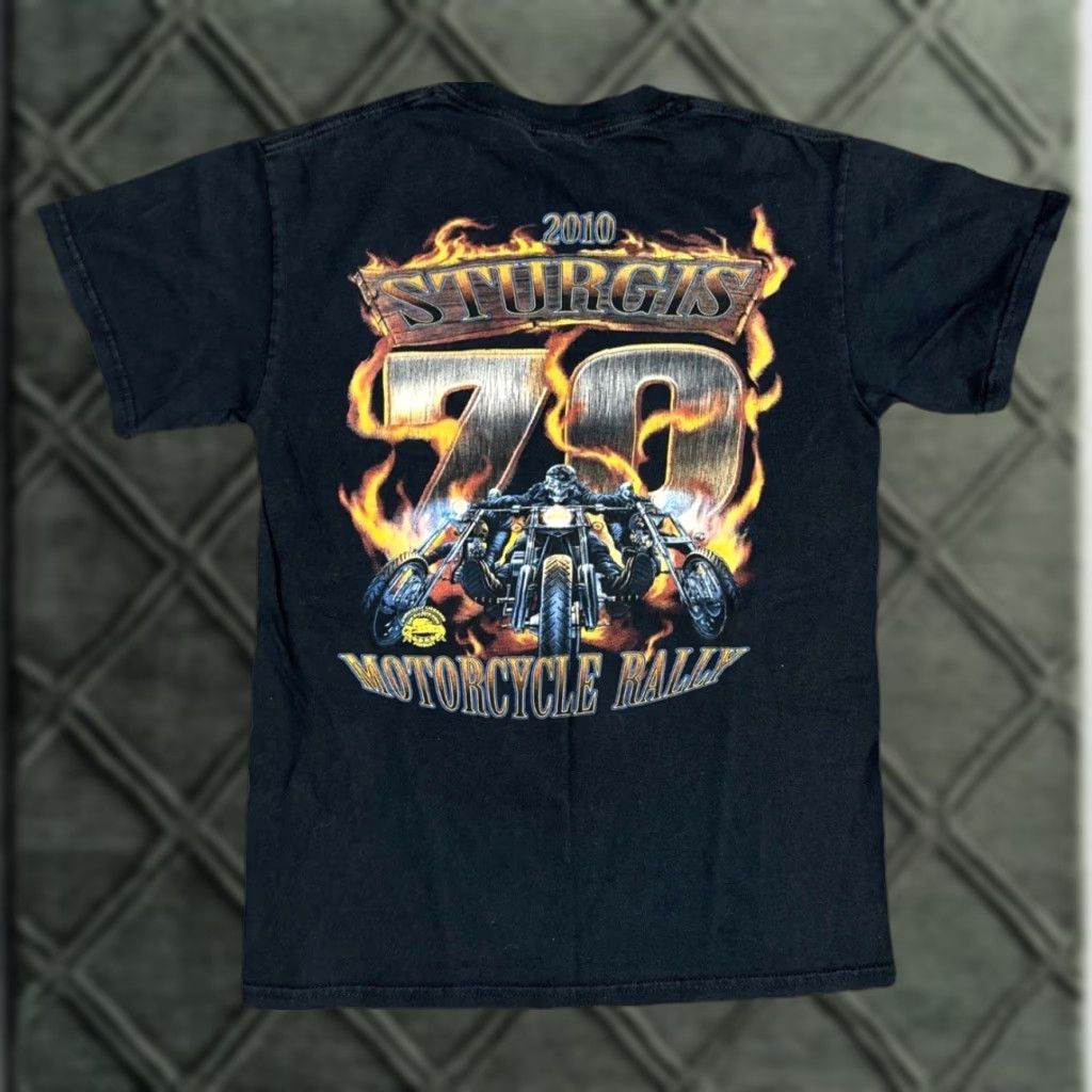 Vintage Sturgis Motorcycle Rally 2010 Biker Skeleton Flames Vintage T-Shirt Grunge Goth Men S Black Shirt Mens Size US S / EU 44-46 / 1 - 1 Thumbnail