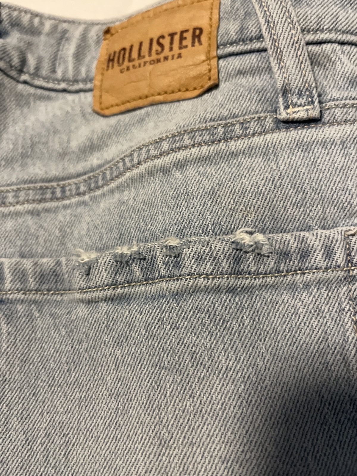 Hollister Women's Ultra High- Rise Dad Jeans Size 26" / US 2 / IT 38 - 4 Thumbnail