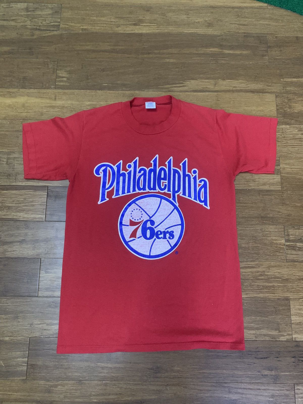 Jerzees × Vintage Vintage Philadelphia 76ers Single Stitch Tee Size US S / EU 44-46 / 1 - 1 Thumbnail