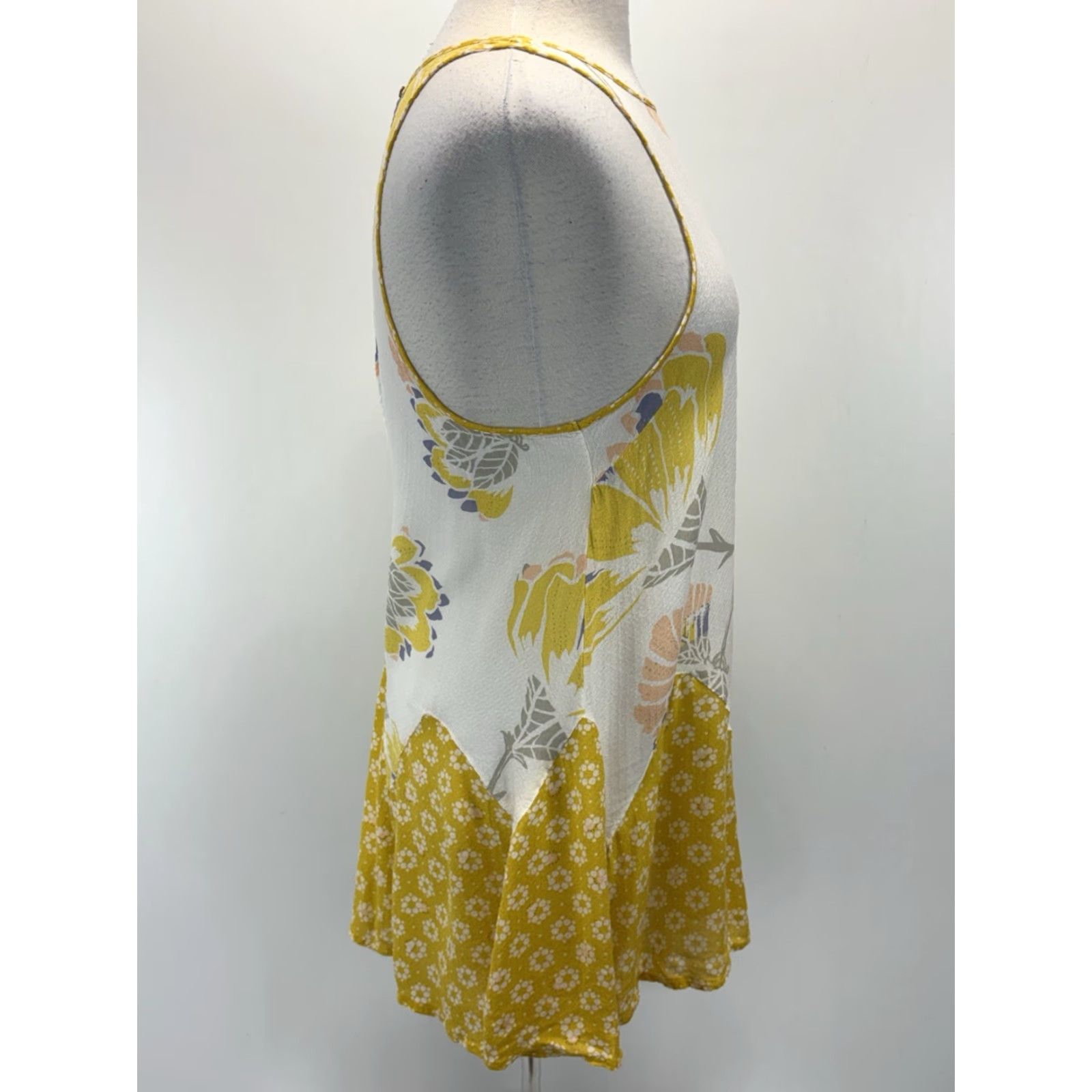 Free People Free People Intimately Someone Like You Slip Dress Yellow Floral Sz XS Mini Boho Size XS / US 0-2 / IT 36-38 - 4 Thumbnail